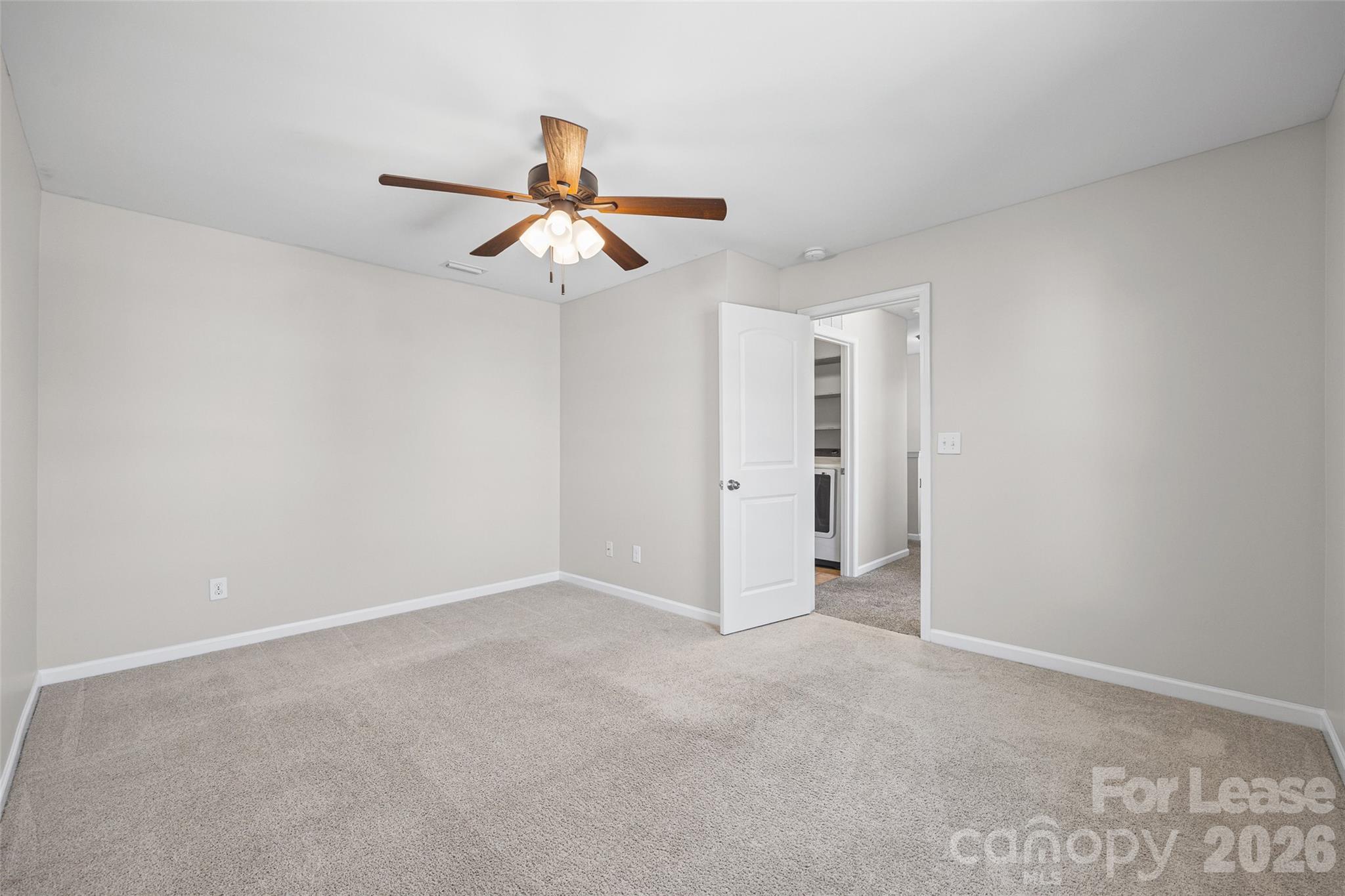 2437 Grinstead Court Property Photo 28