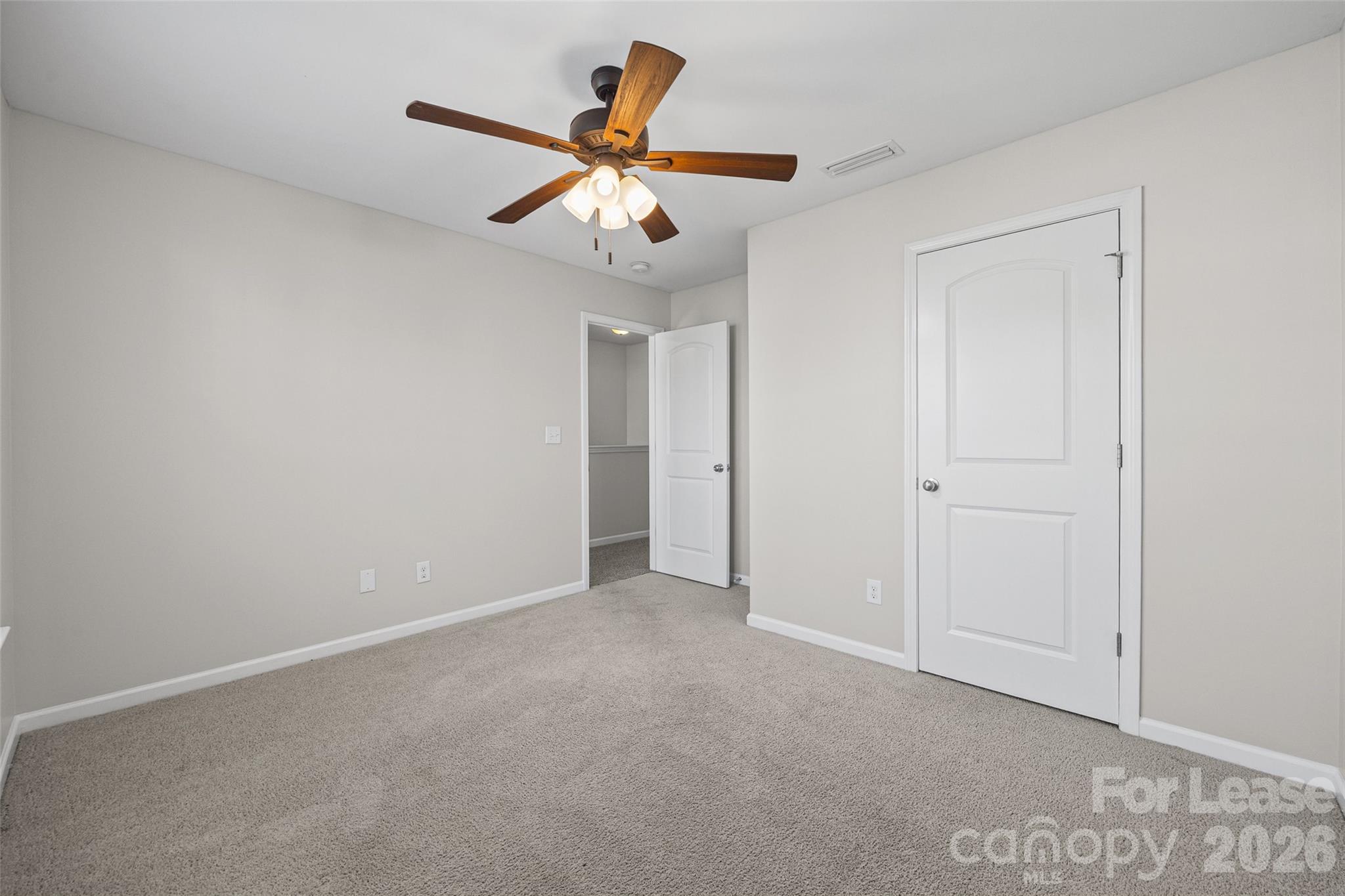 2437 Grinstead Court Property Photo 30