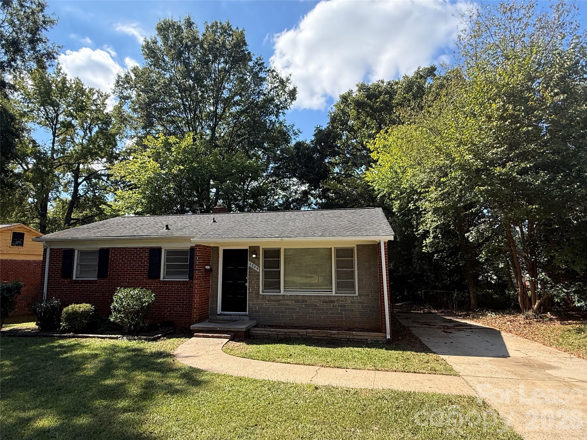4709 Morgan Street Property Photo 1