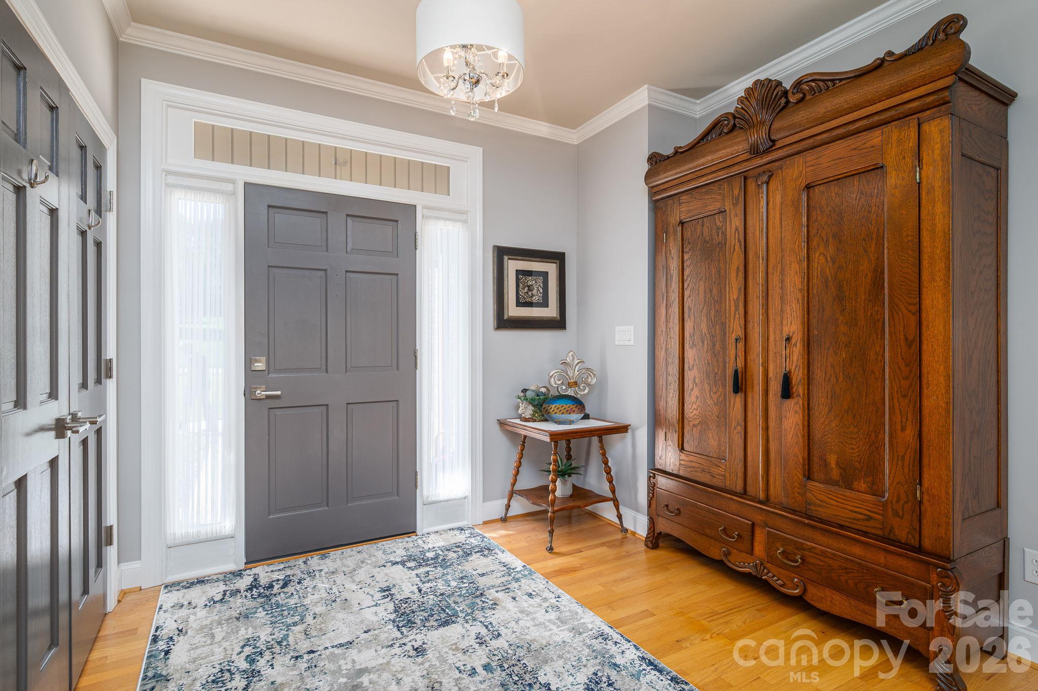 3715 Foxboro Lane 129/ Property Photo 3