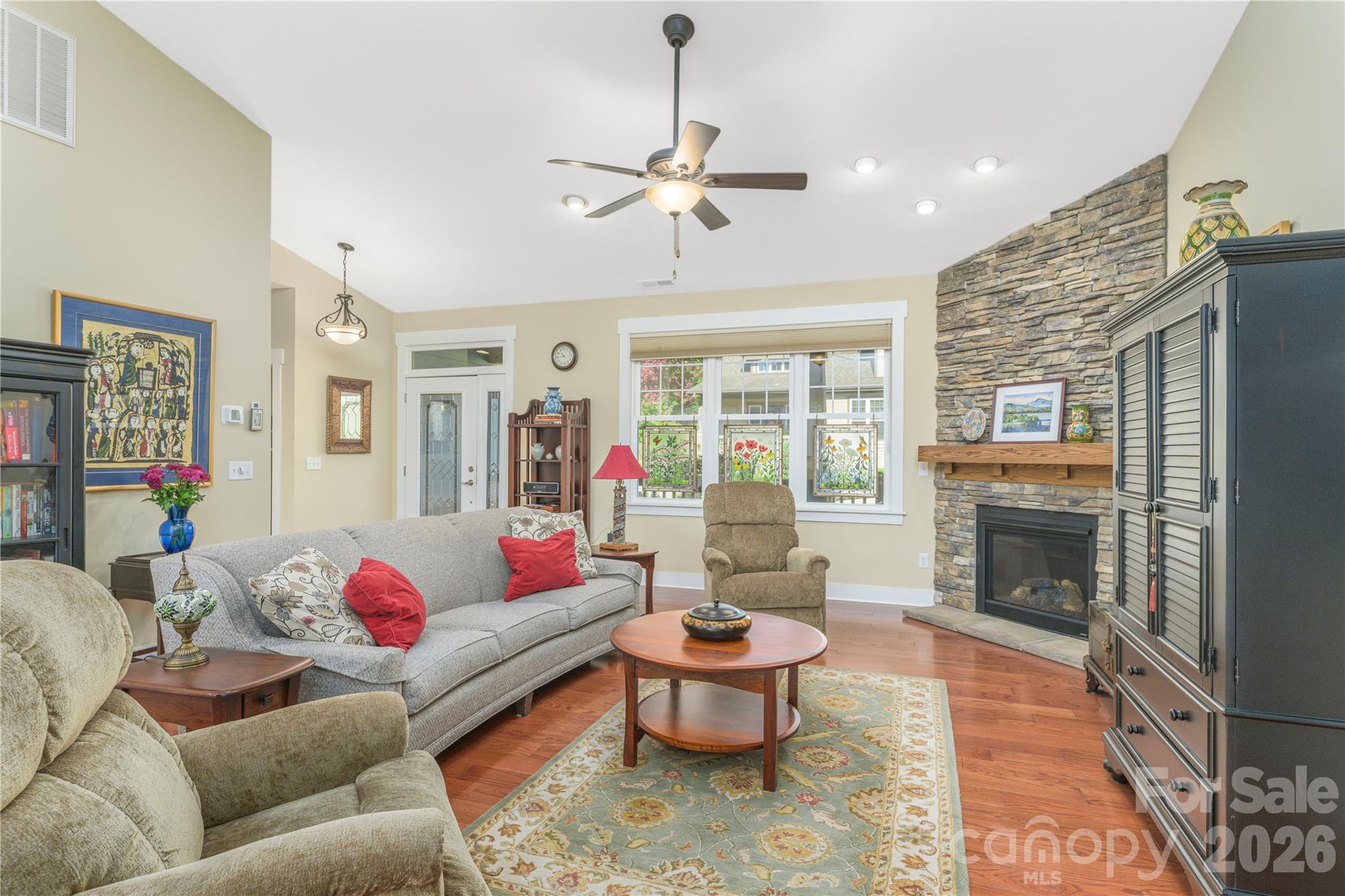 3 Bungalow Way Property Photo 10