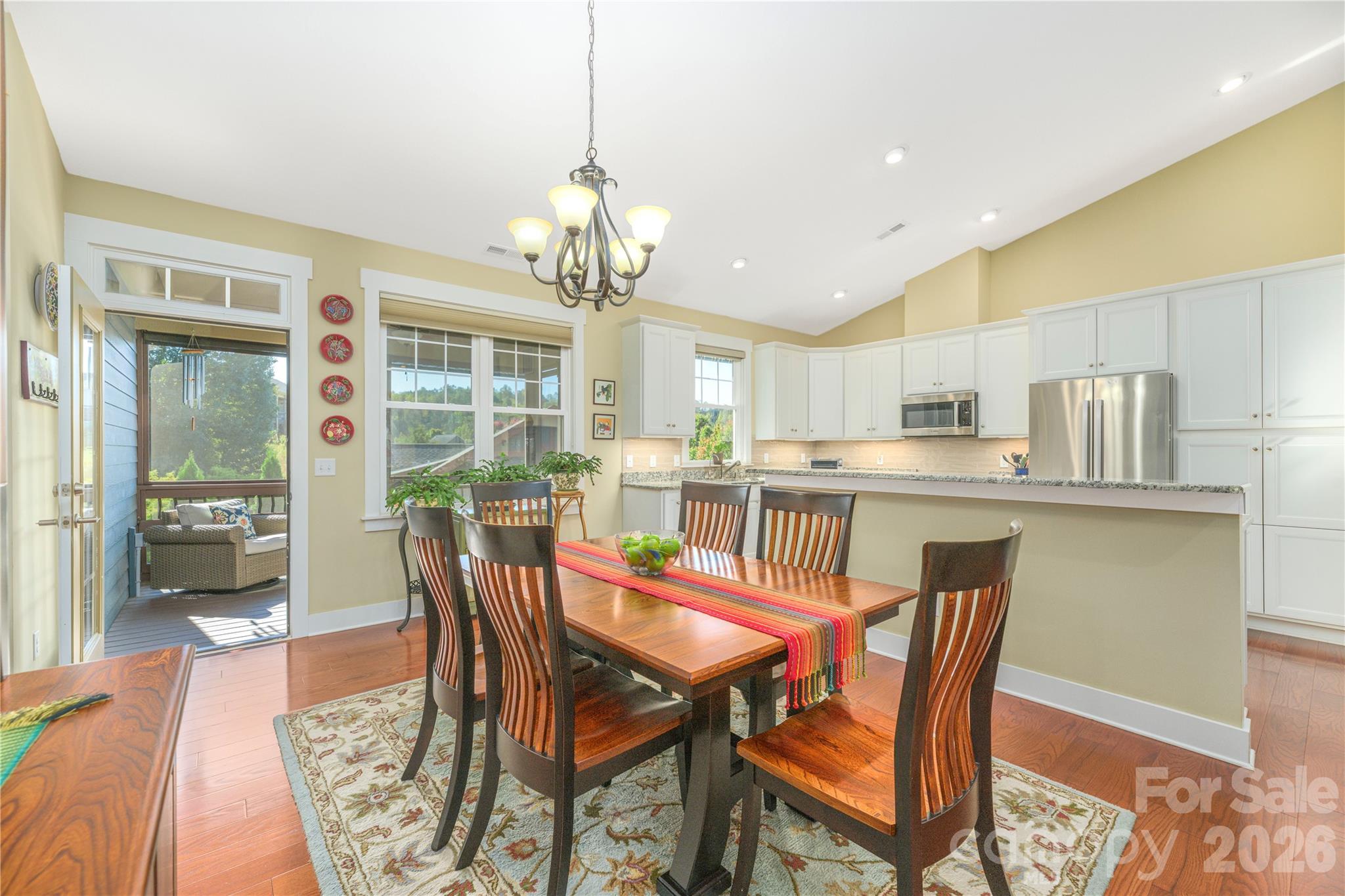 3 Bungalow Way Property Photo 14