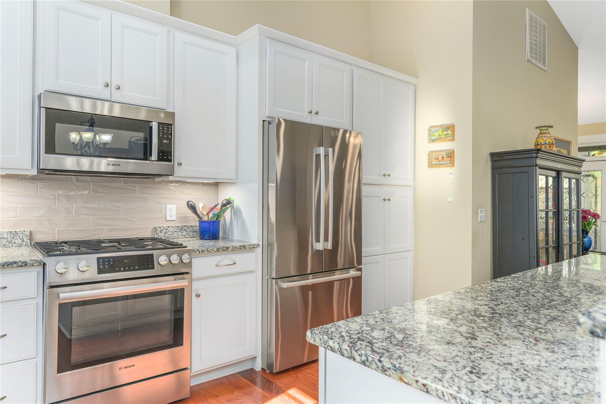3 Bungalow Way Property Photo 24