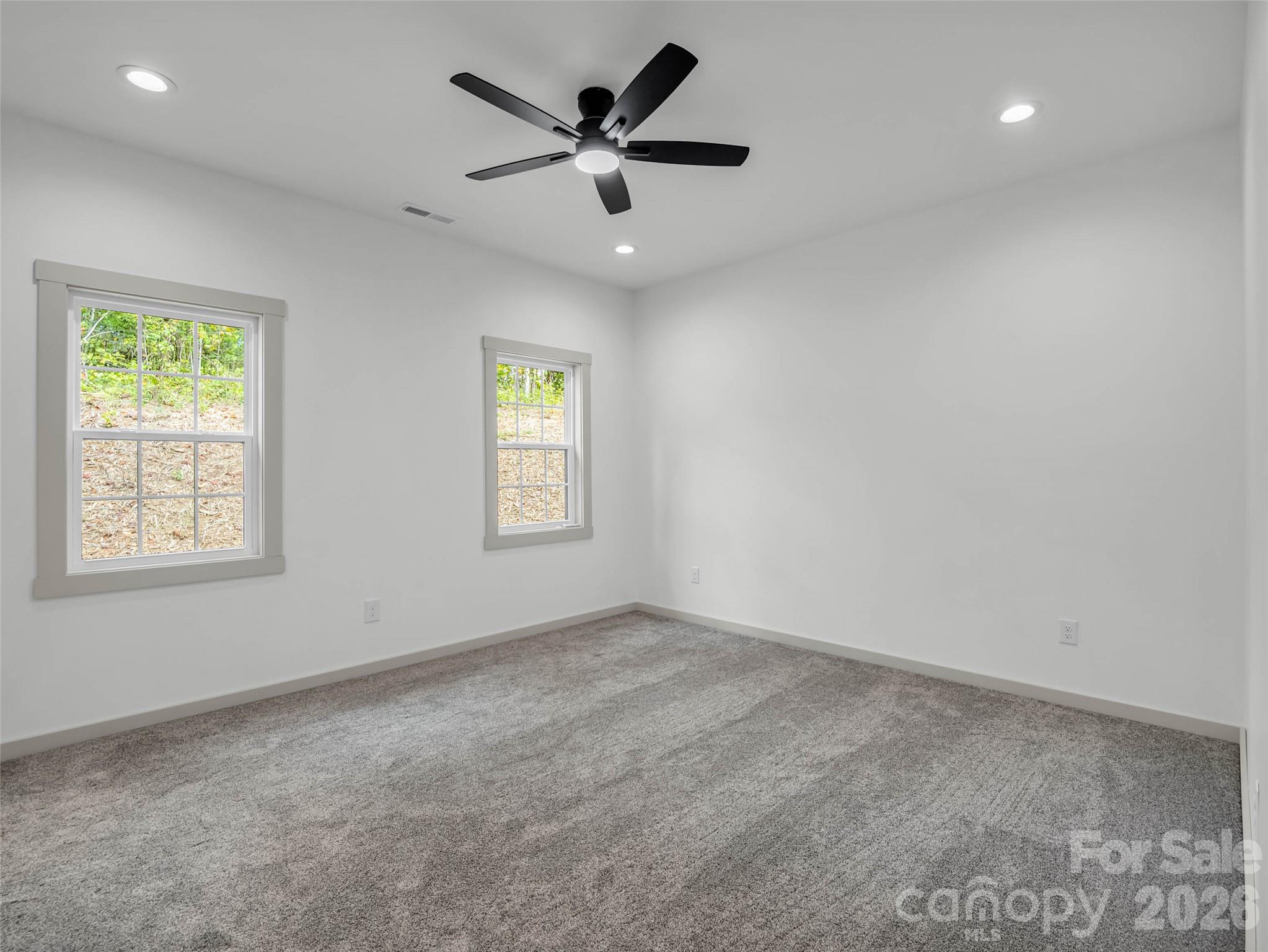 2718 Cove Road Property Photo 19