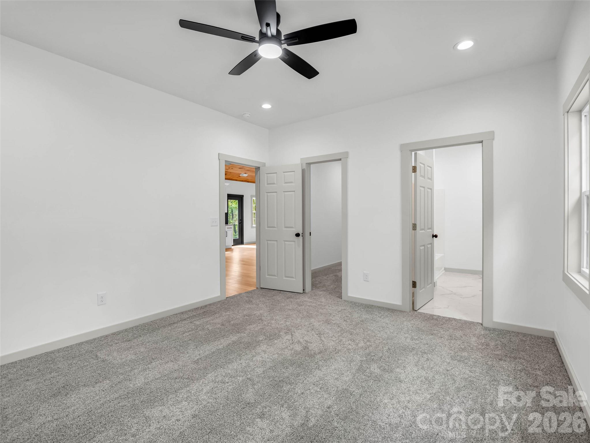 2718 Cove Road Property Photo 20