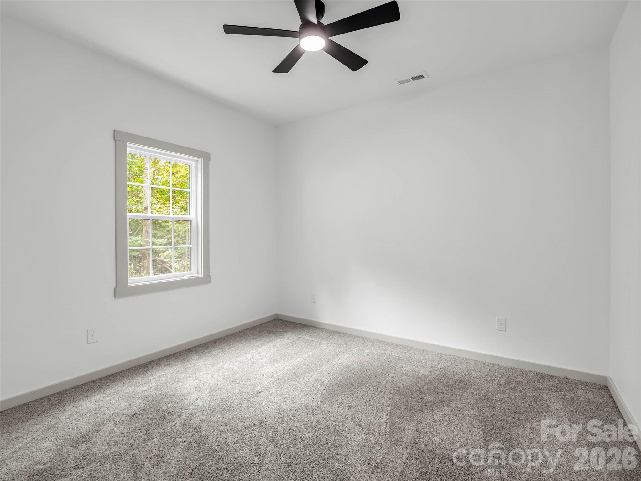 2718 Cove Road Property Photo 24
