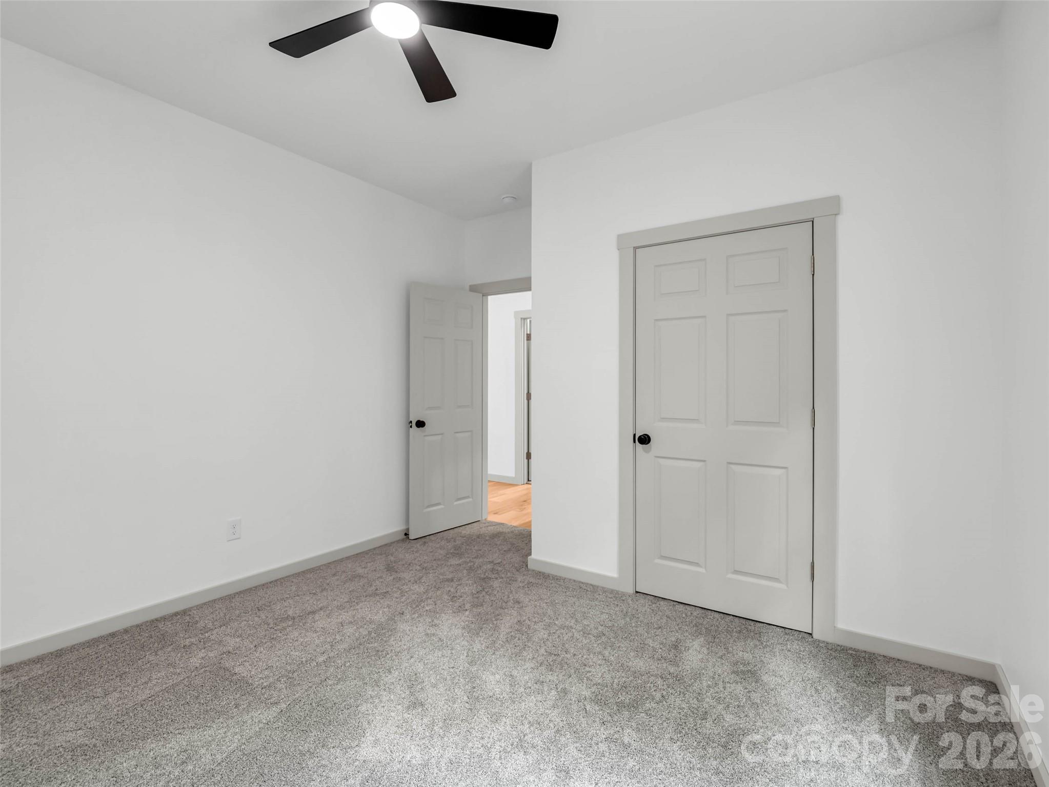 2718 Cove Road Property Photo 25