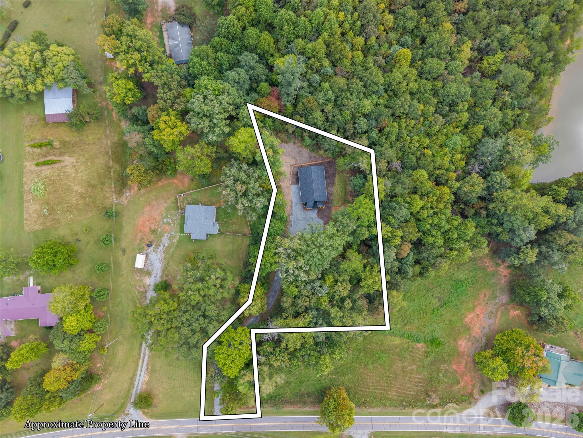 2718 Cove Road Property Photo 30