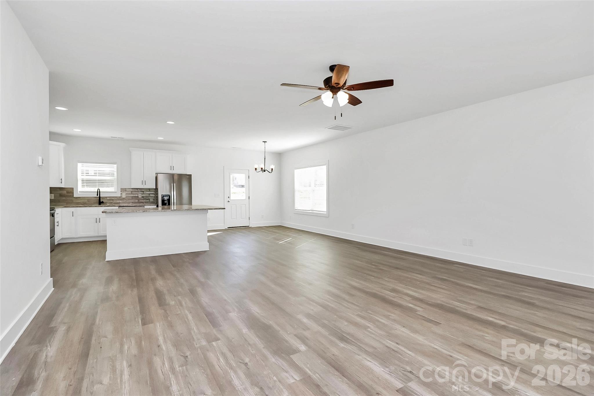 4060 Eagle Chase Drive Property Photo 10