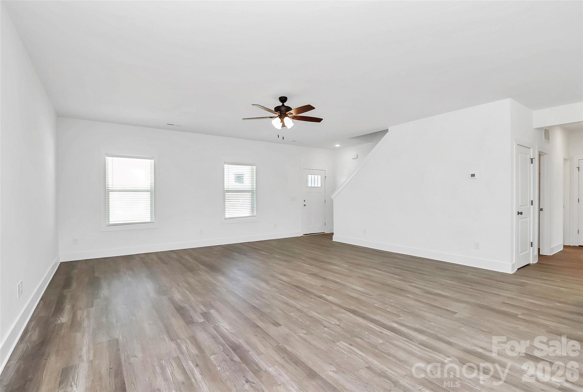 4060 Eagle Chase Drive Property Photo 13