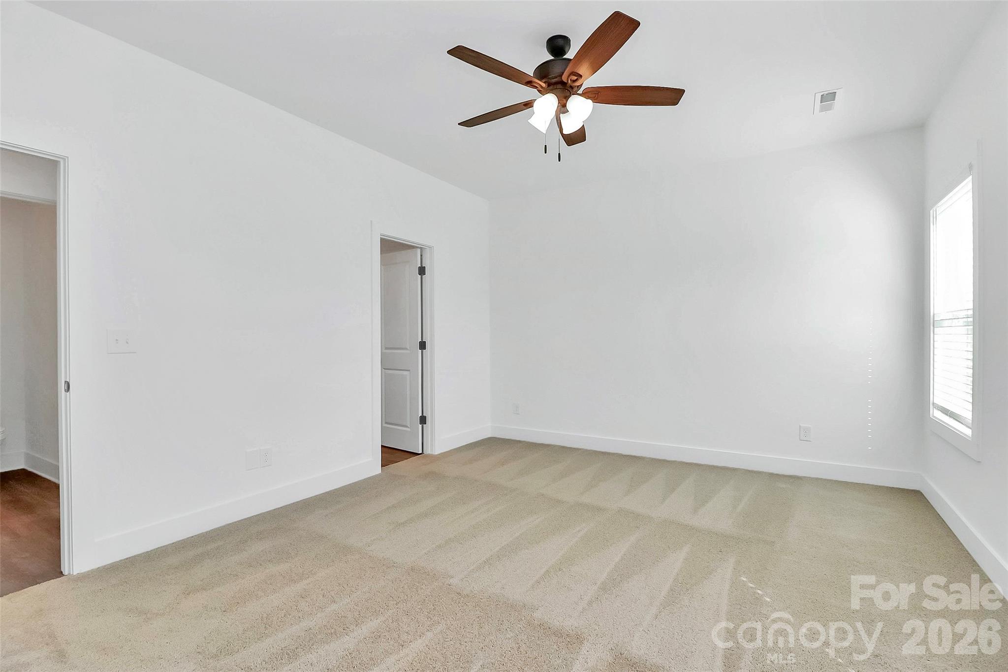4060 Eagle Chase Drive Property Photo 25