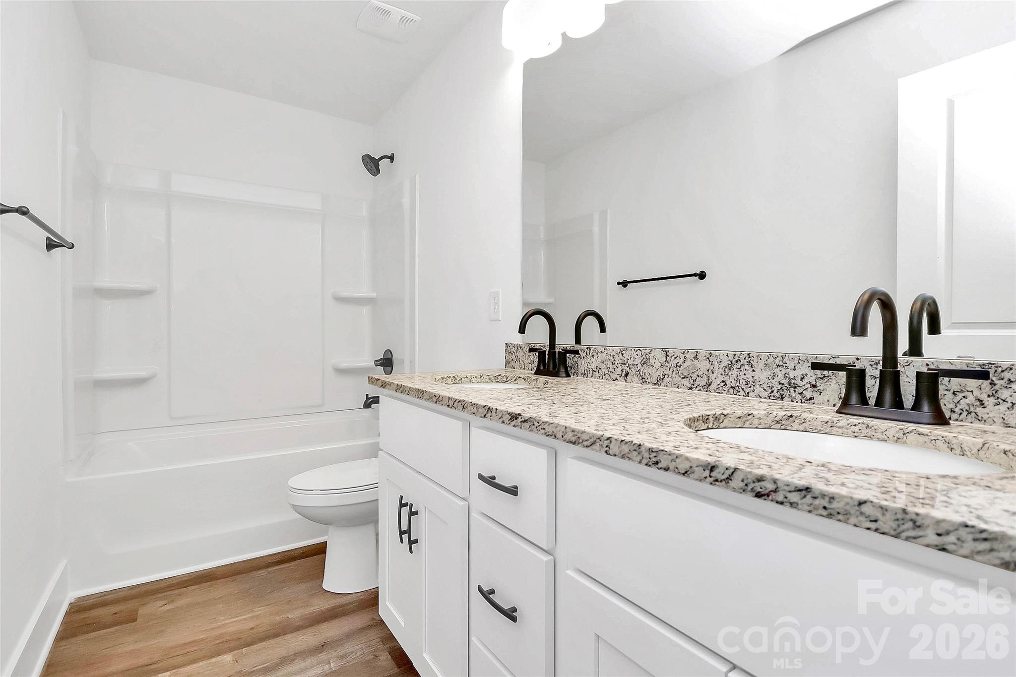 4060 Eagle Chase Drive Property Photo 37