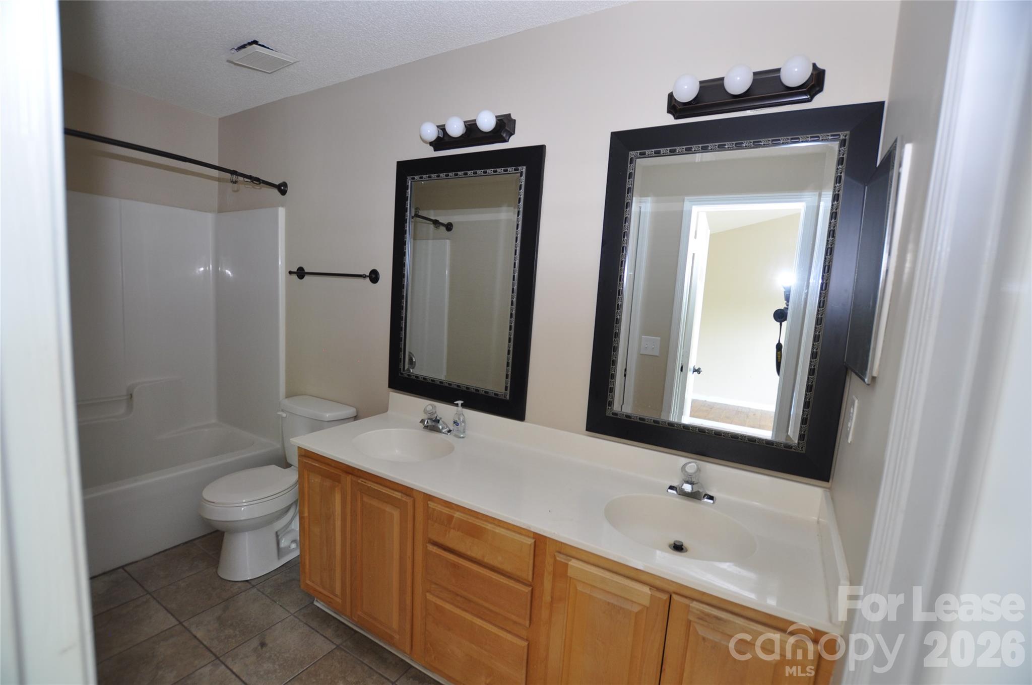 7877 Petrea Lane Property Photo 14