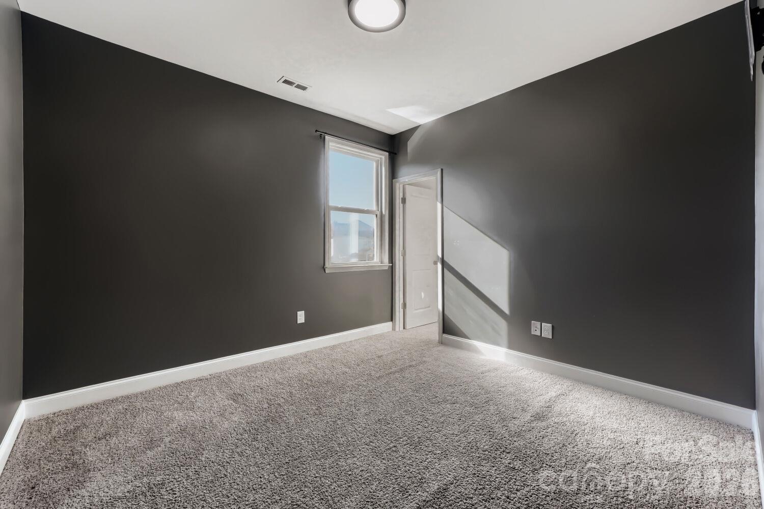 15213 Shallow Ridge Road Property Photo 31