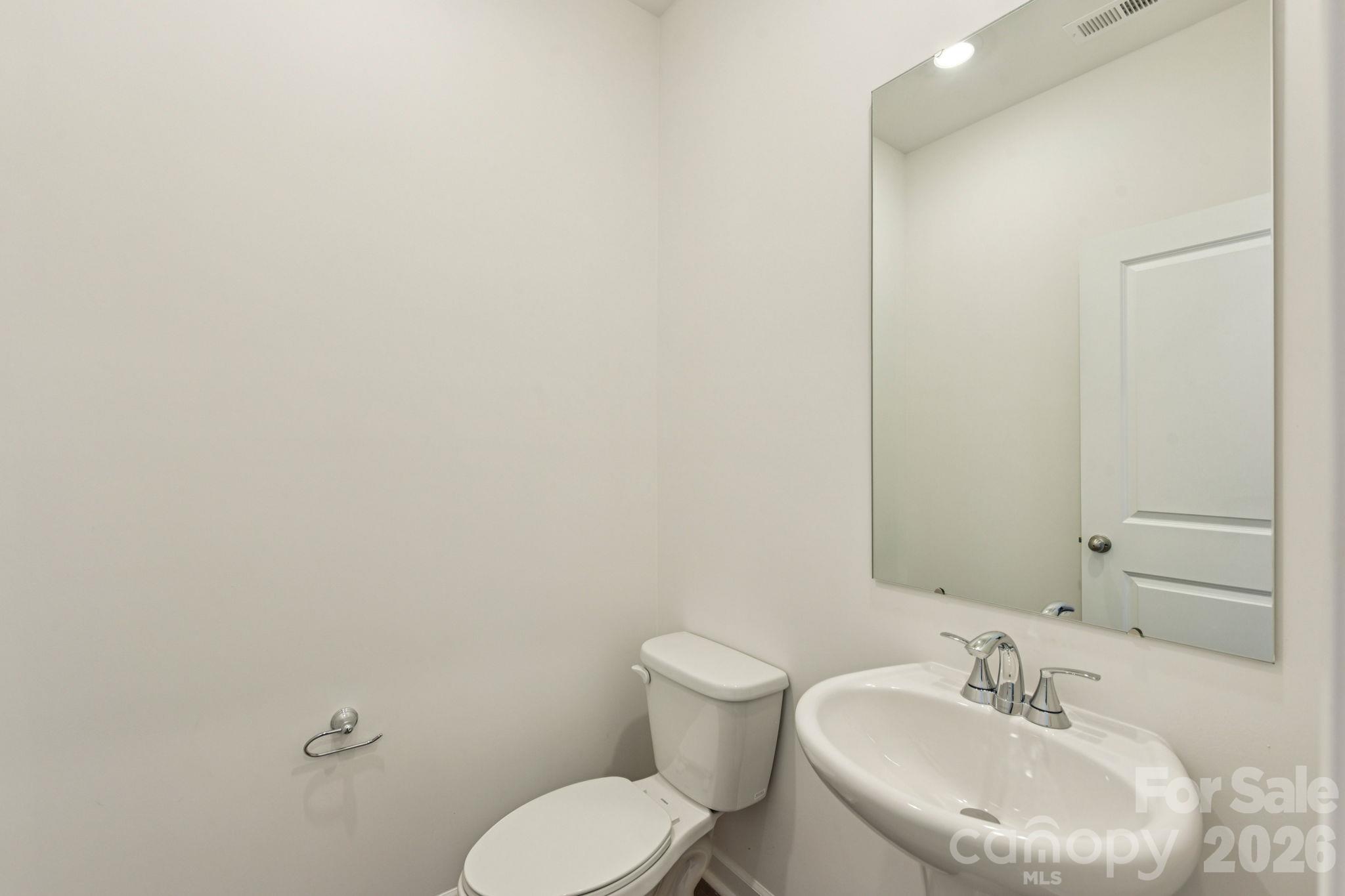 453 Markridge Loop Property Photo 11