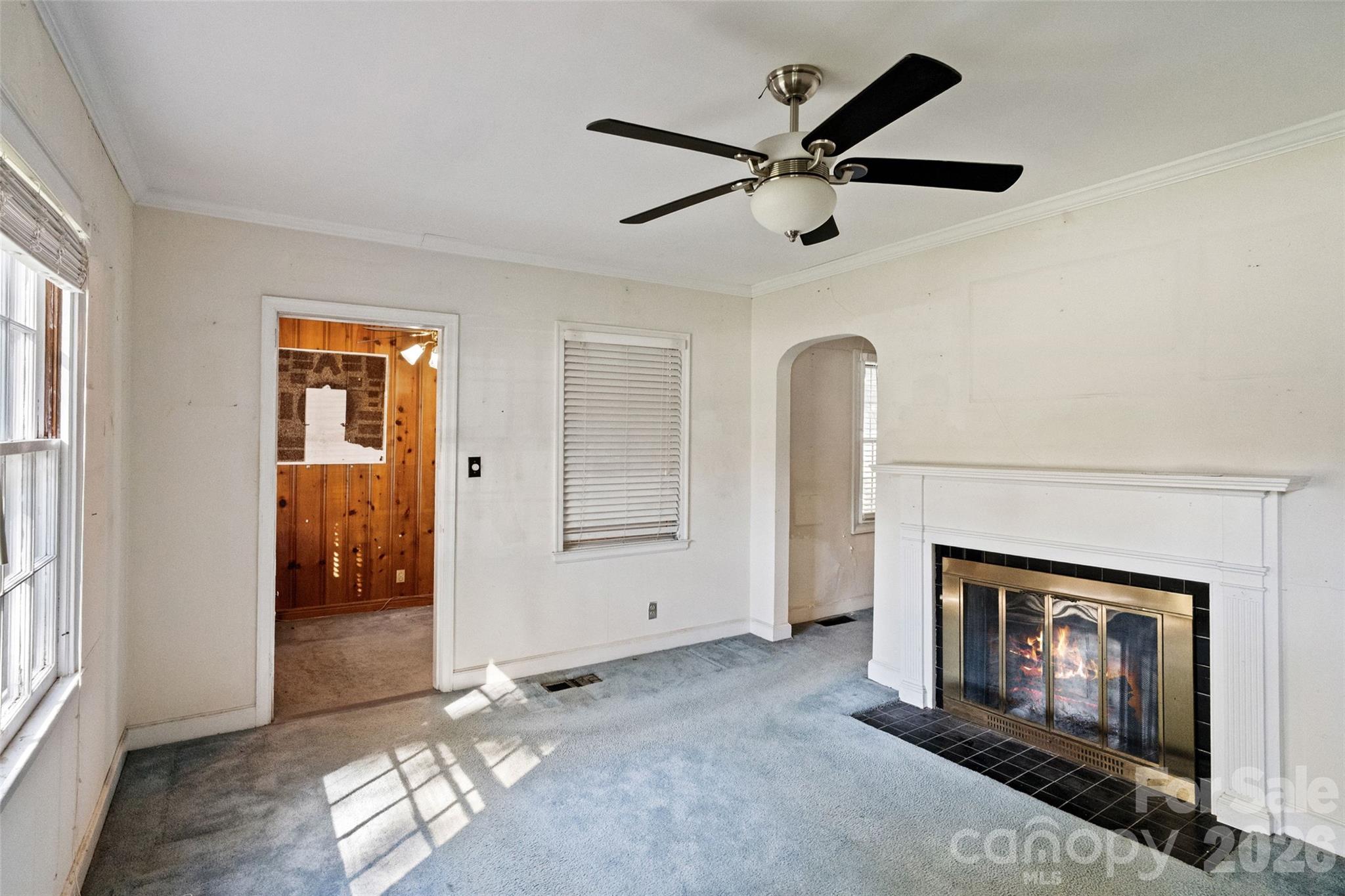 1211 Woodland Drive Property Photo 6