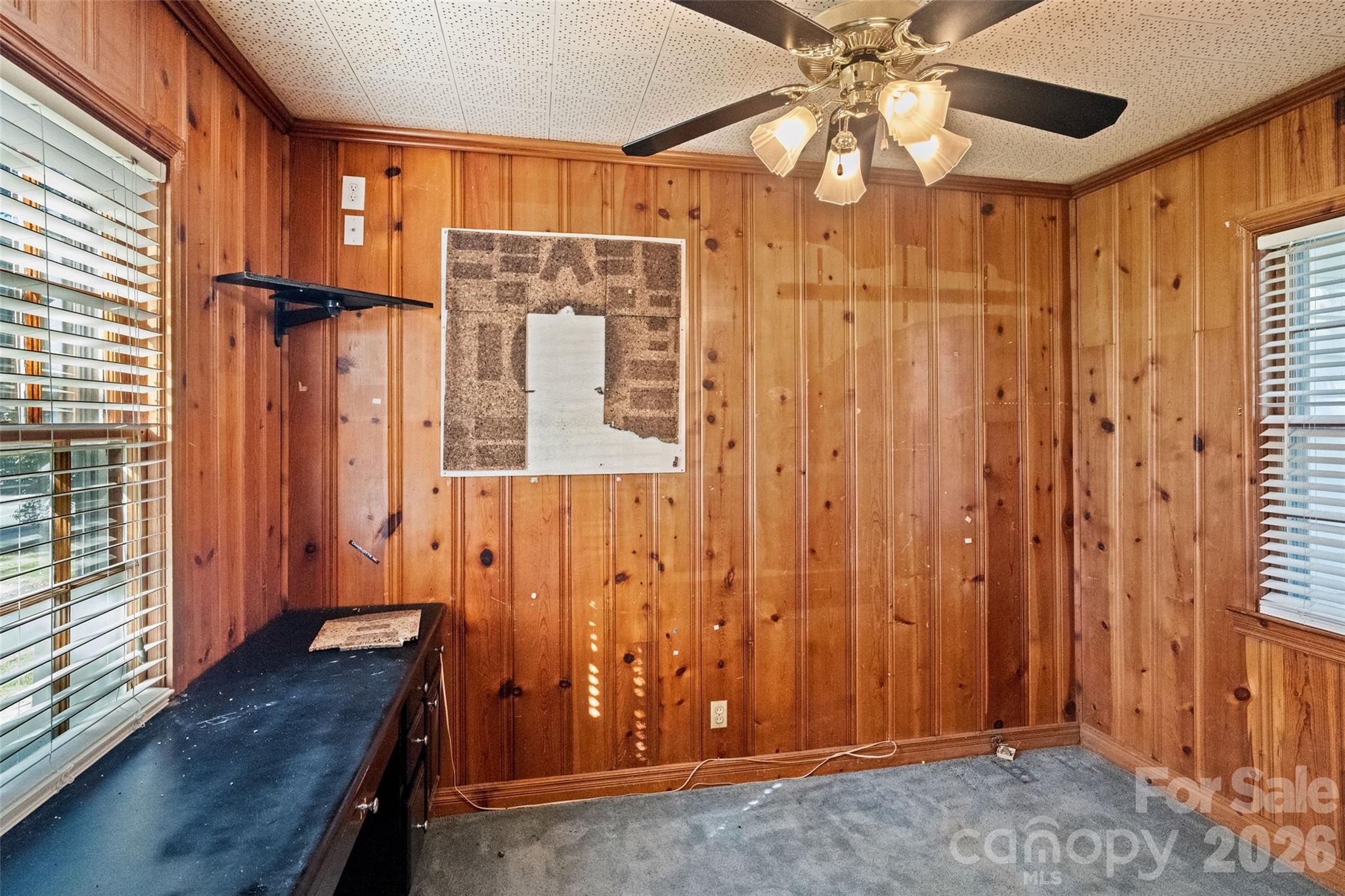 1211 Woodland Drive Property Photo 9