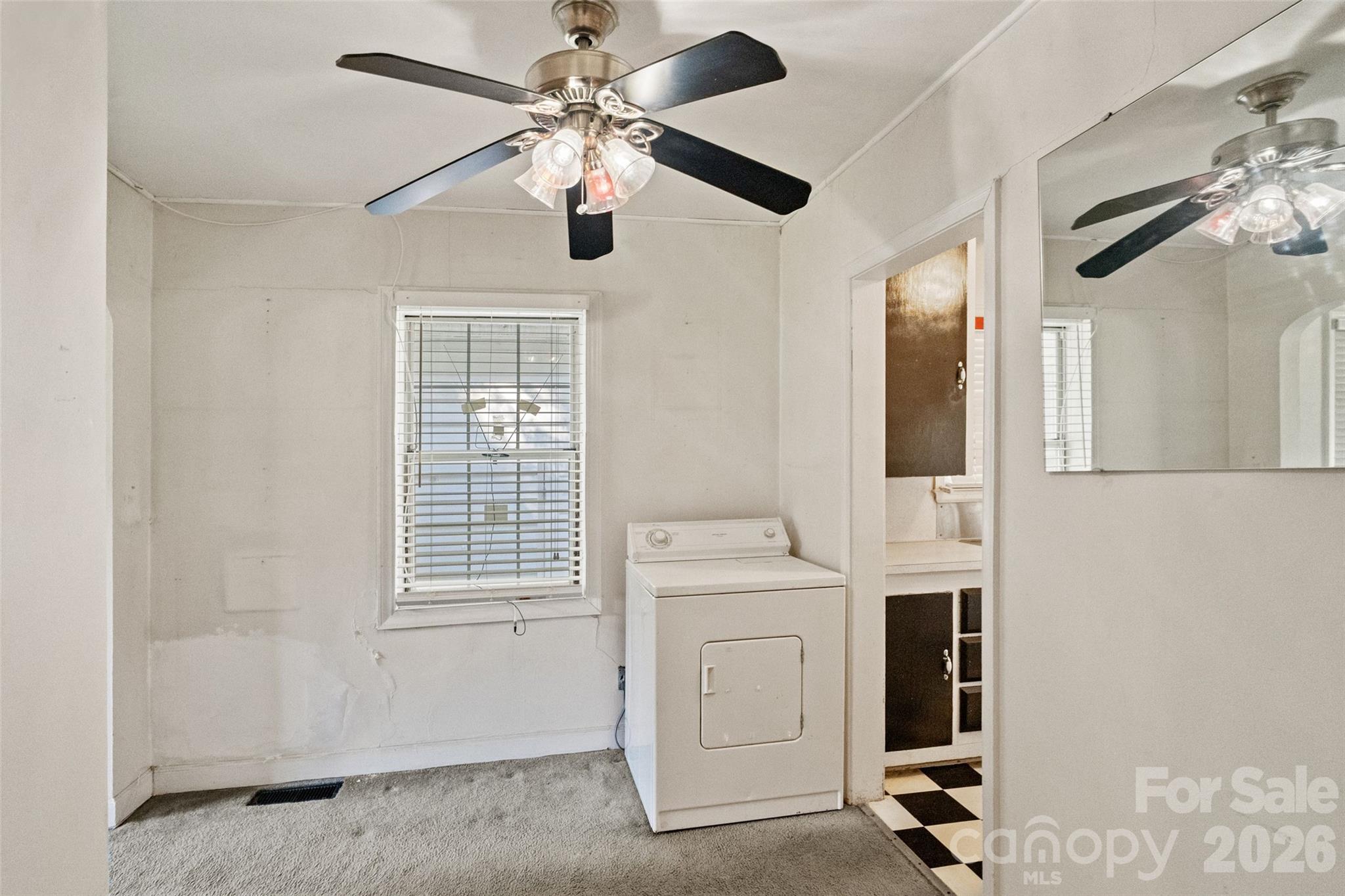 1211 Woodland Drive Property Photo 11