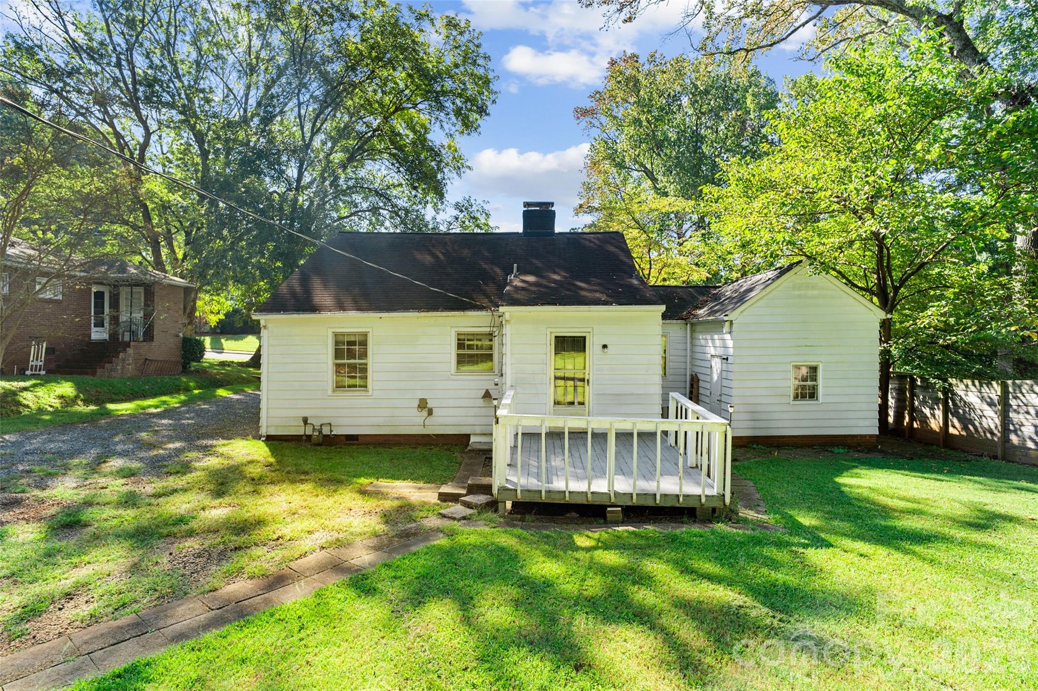 1211 Woodland Drive Property Photo 21