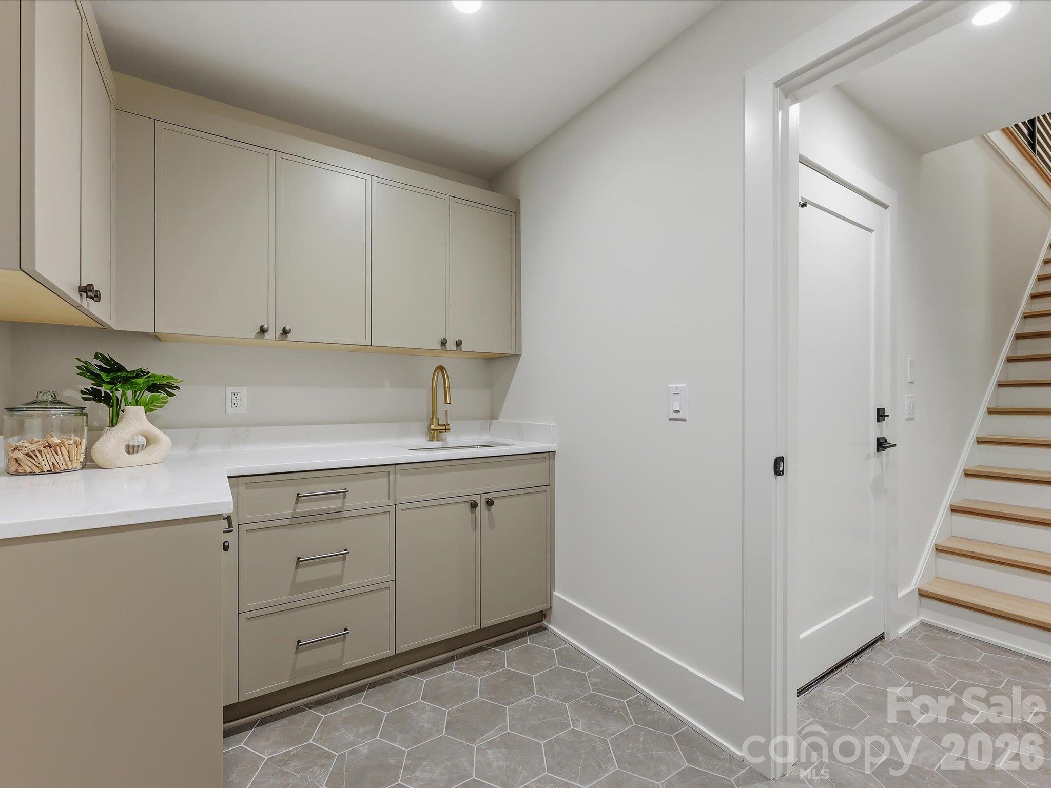 5401 Lancelot Drive Property Photo 30