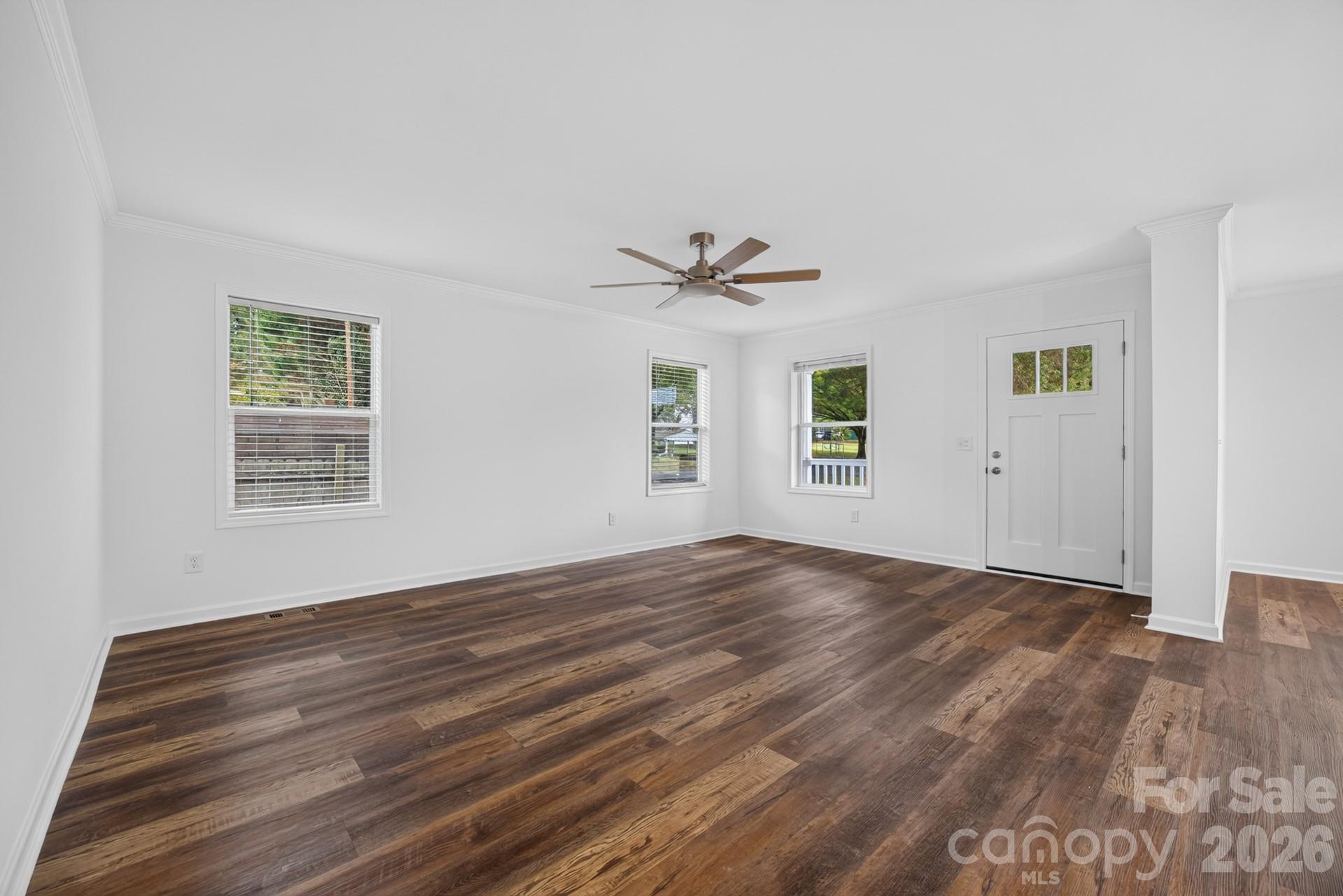 3898 Yarbrough Avenue Property Photo 9