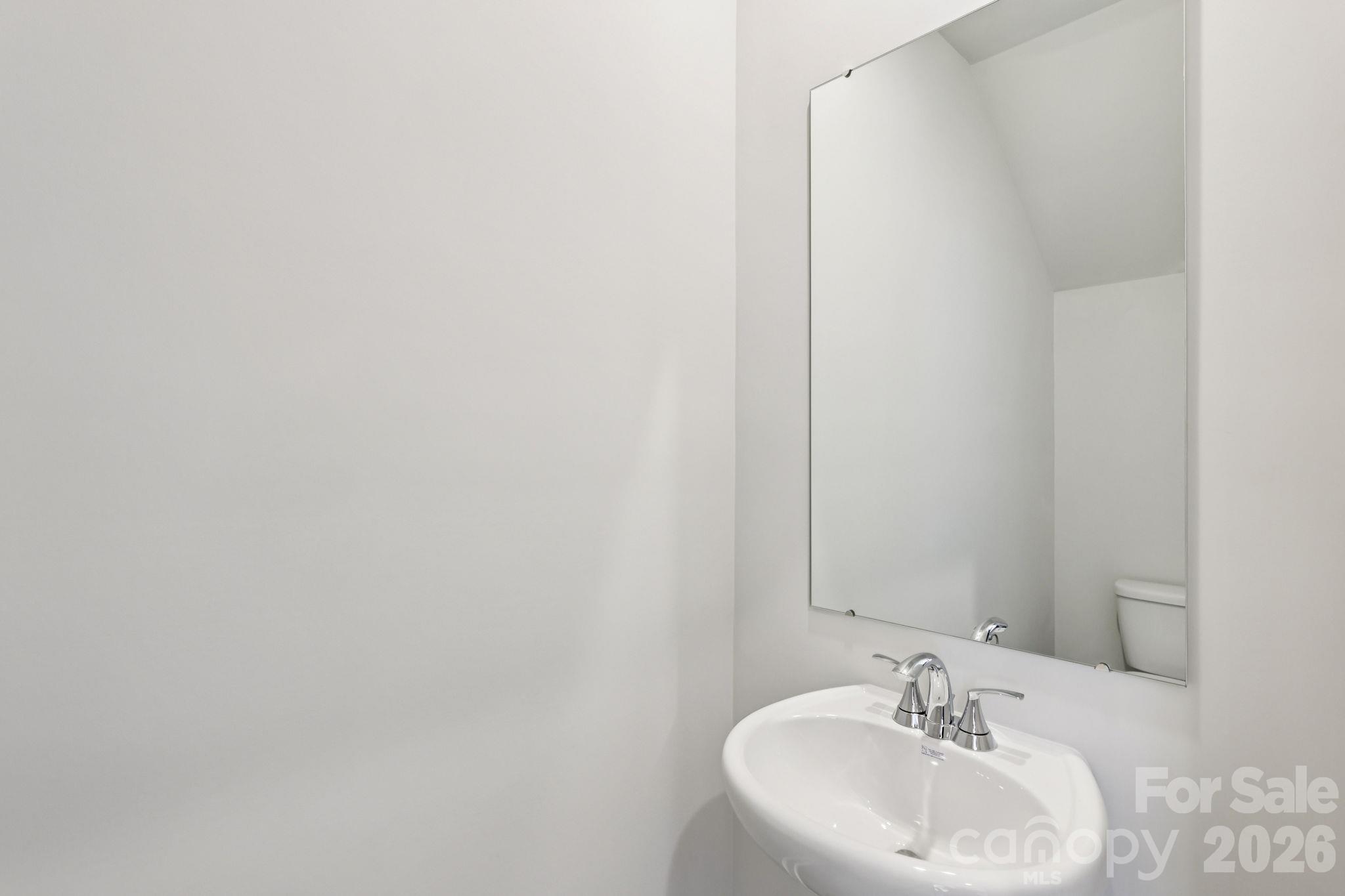 8009 Hidden Springs Trail Property Photo 13