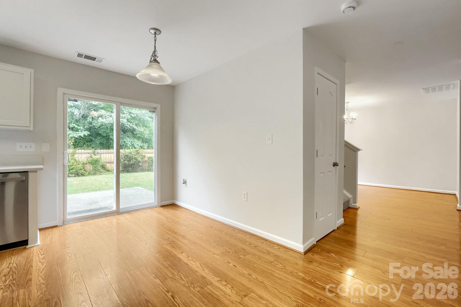 5135 Raspberry Knoll Drive Property Photo 12