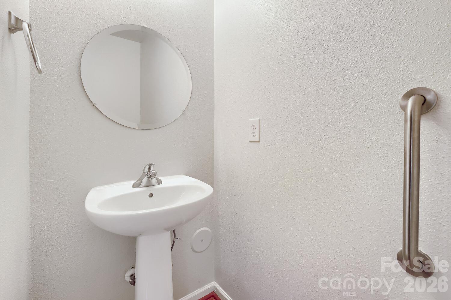 5135 Raspberry Knoll Drive Property Photo 13