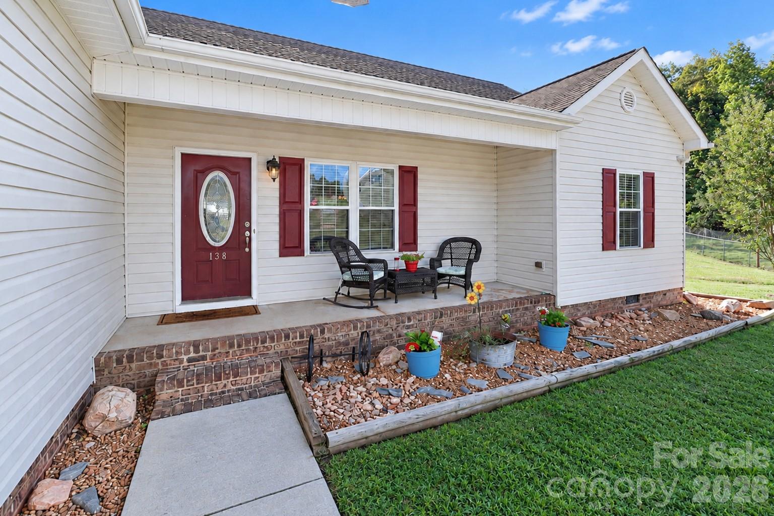 138 Westhaven Drive Property Photo 2