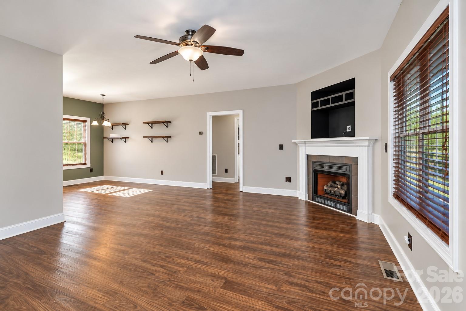 138 Westhaven Drive Property Photo 4