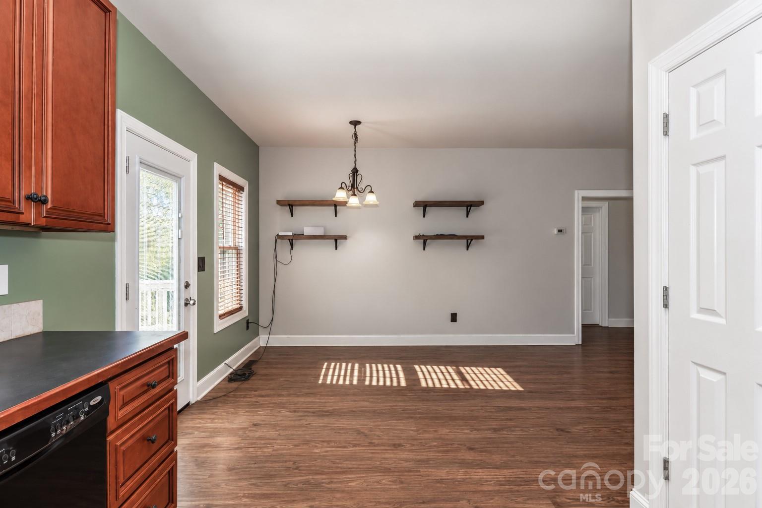 138 Westhaven Drive Property Photo 12