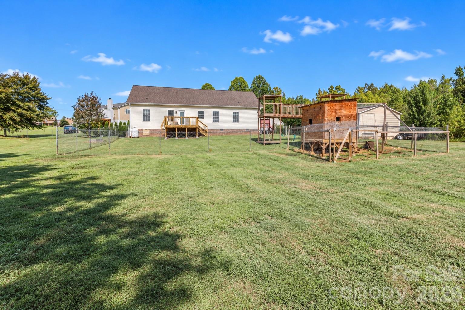 138 Westhaven Drive Property Photo 31