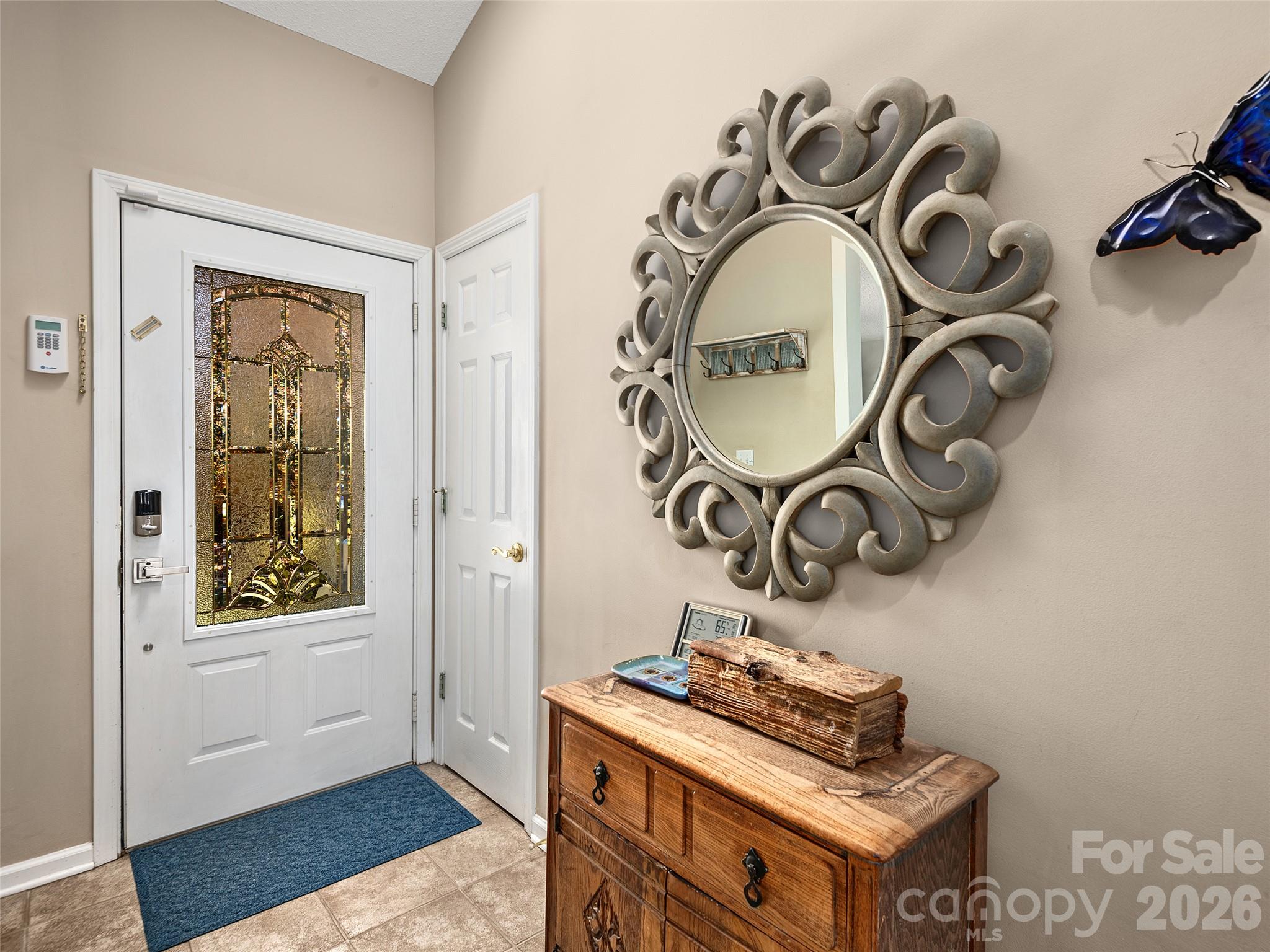 23 Old Applewood Lane Property Photo 7