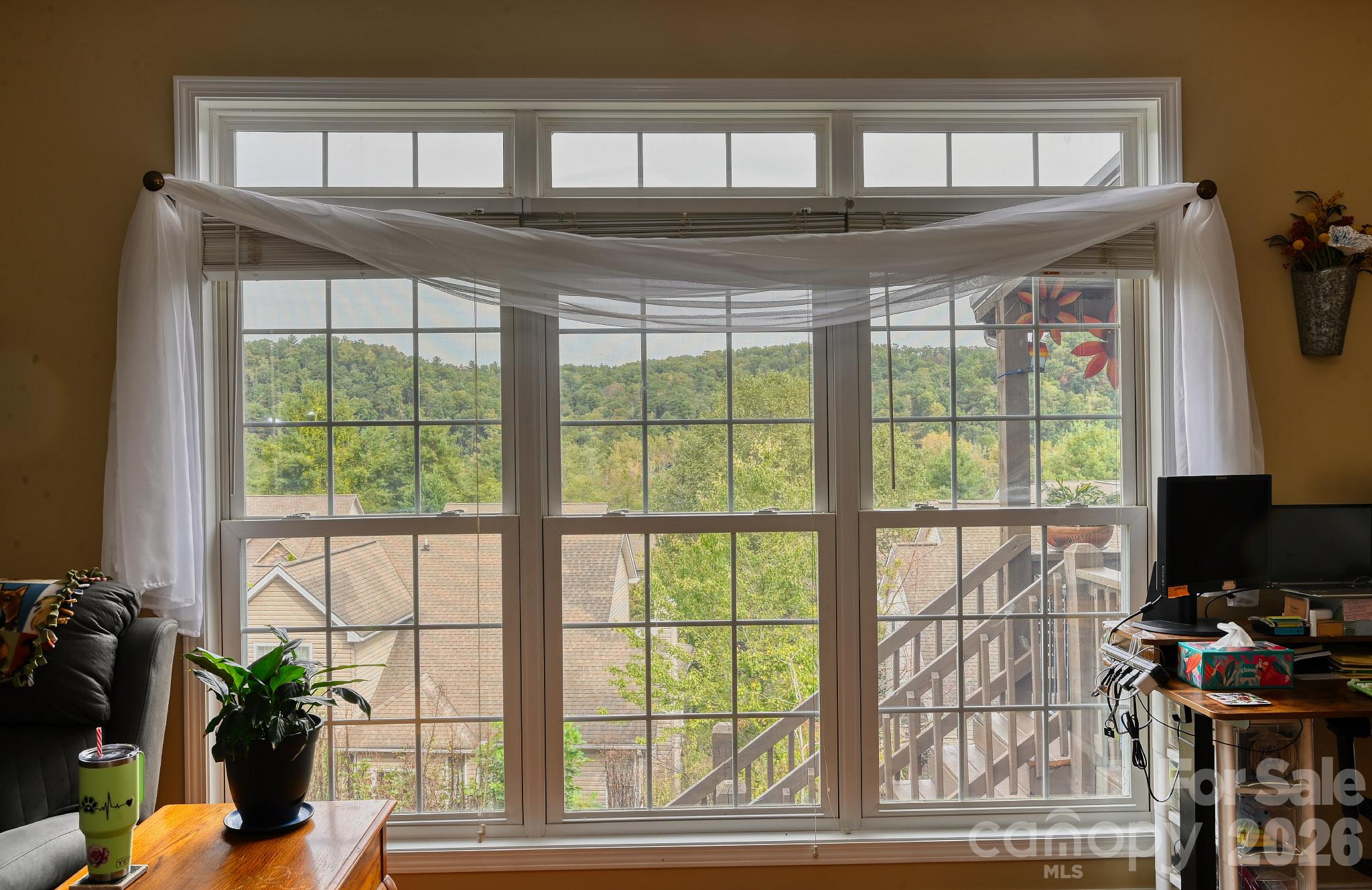 230 Rivercrest Boulevard Property Photo 11