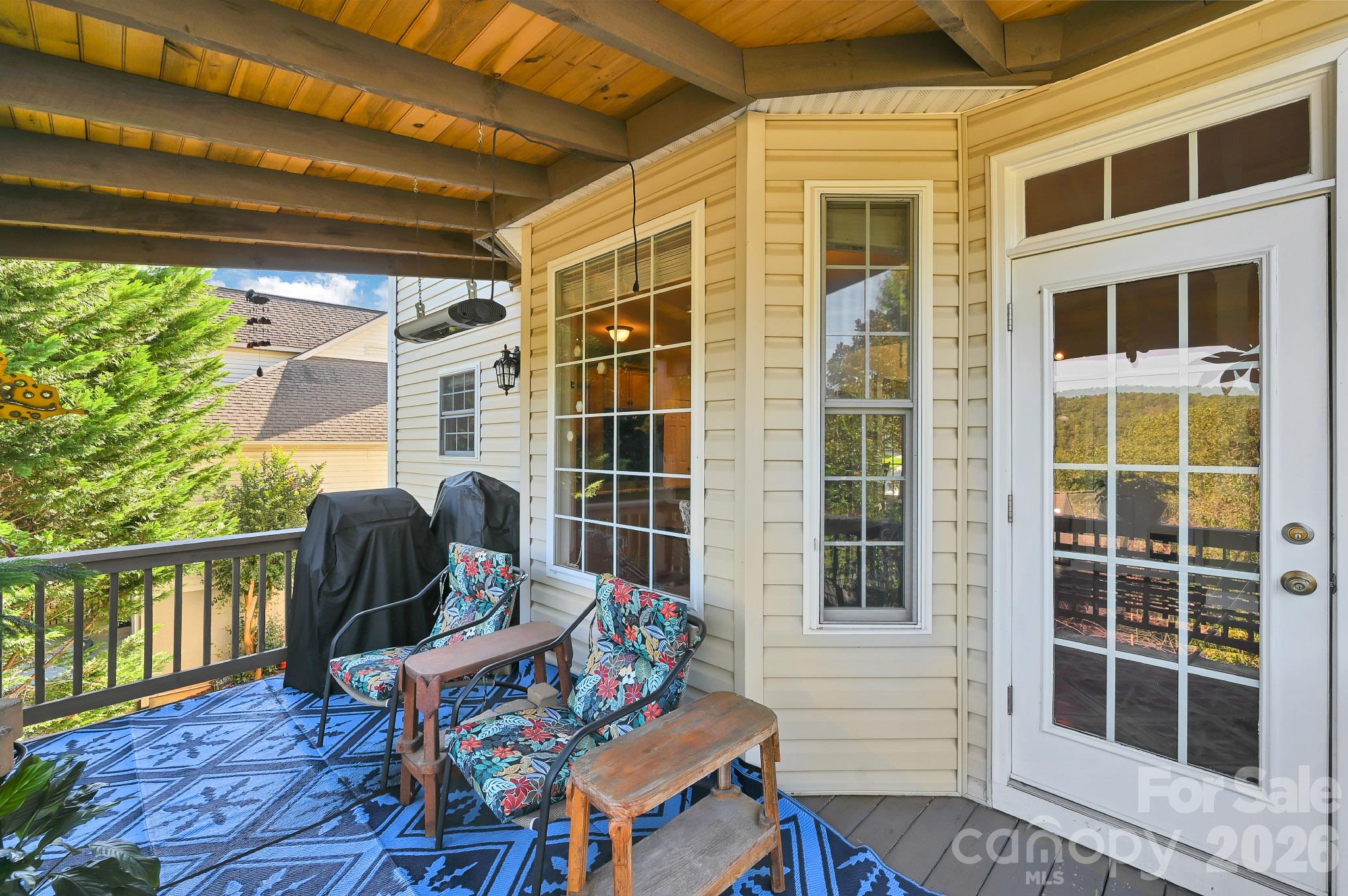 230 Rivercrest Boulevard Property Photo 28
