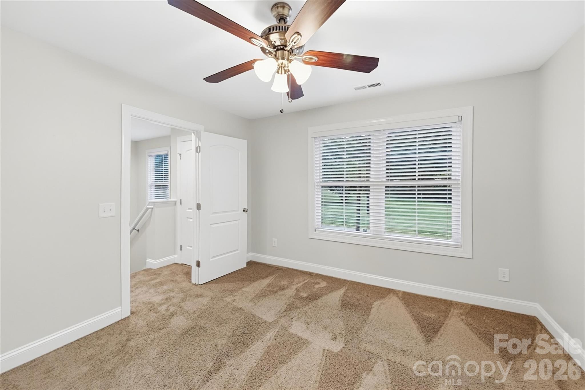 1037 Gaither Place Property Photo 9