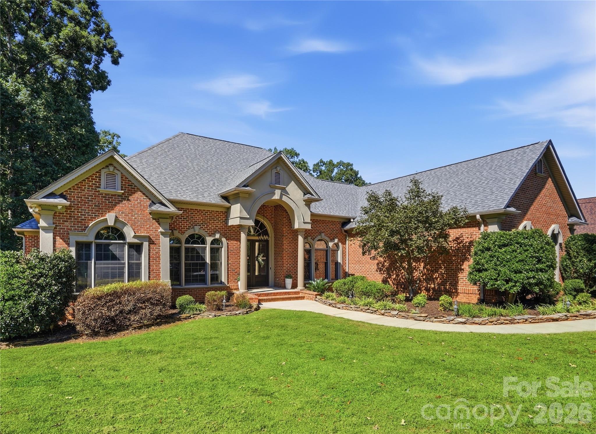 2469 Stoneview Court Property Photo 1