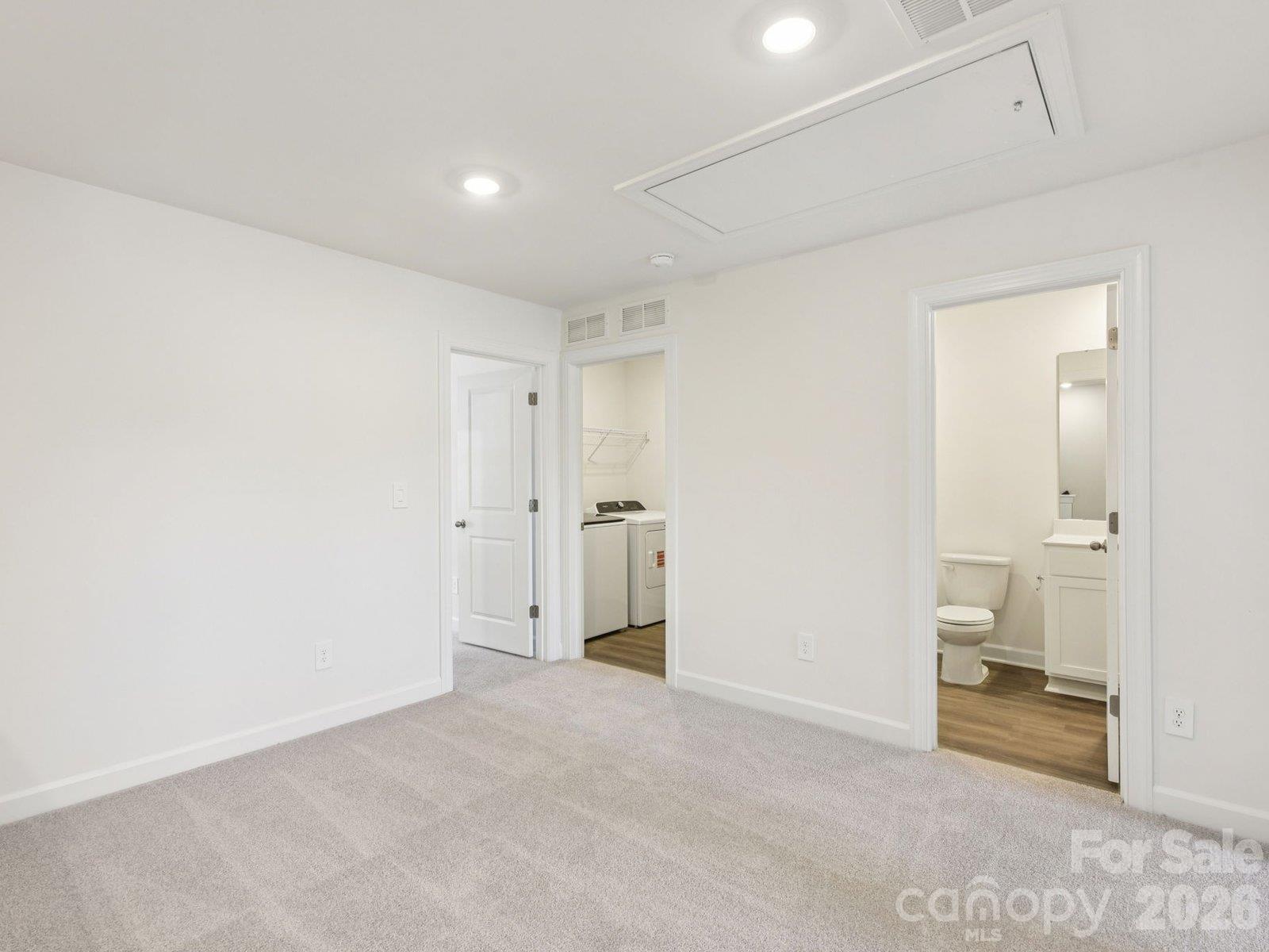 1120 Rosetta Drive Property Photo 5