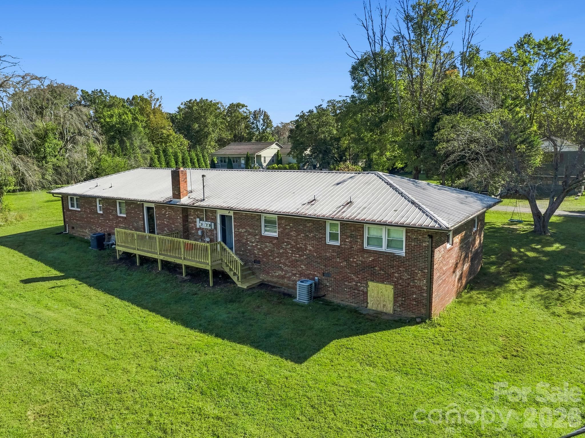 17 Randolph Avenue Property Photo 21
