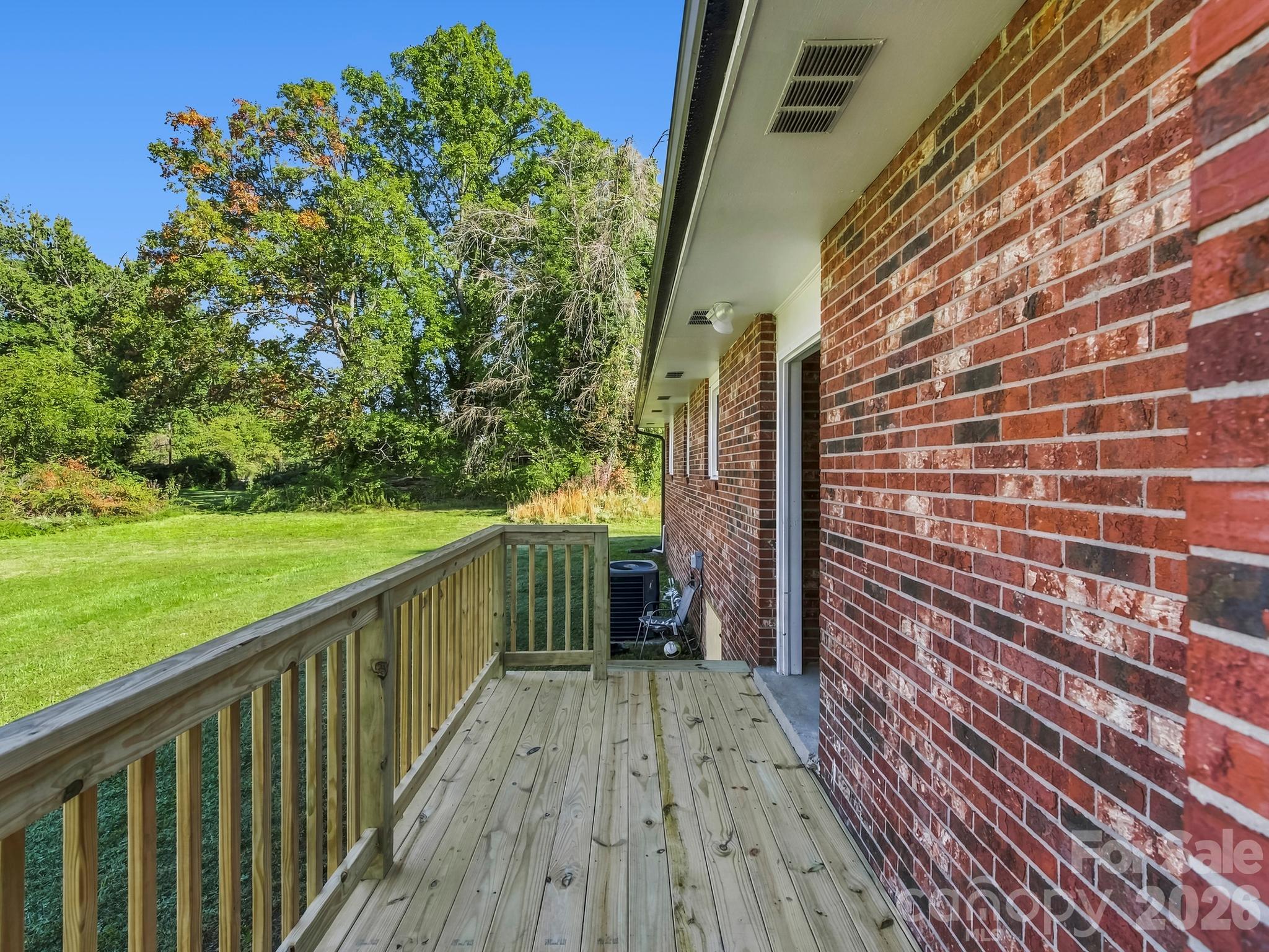 17 Randolph Avenue Property Photo 24