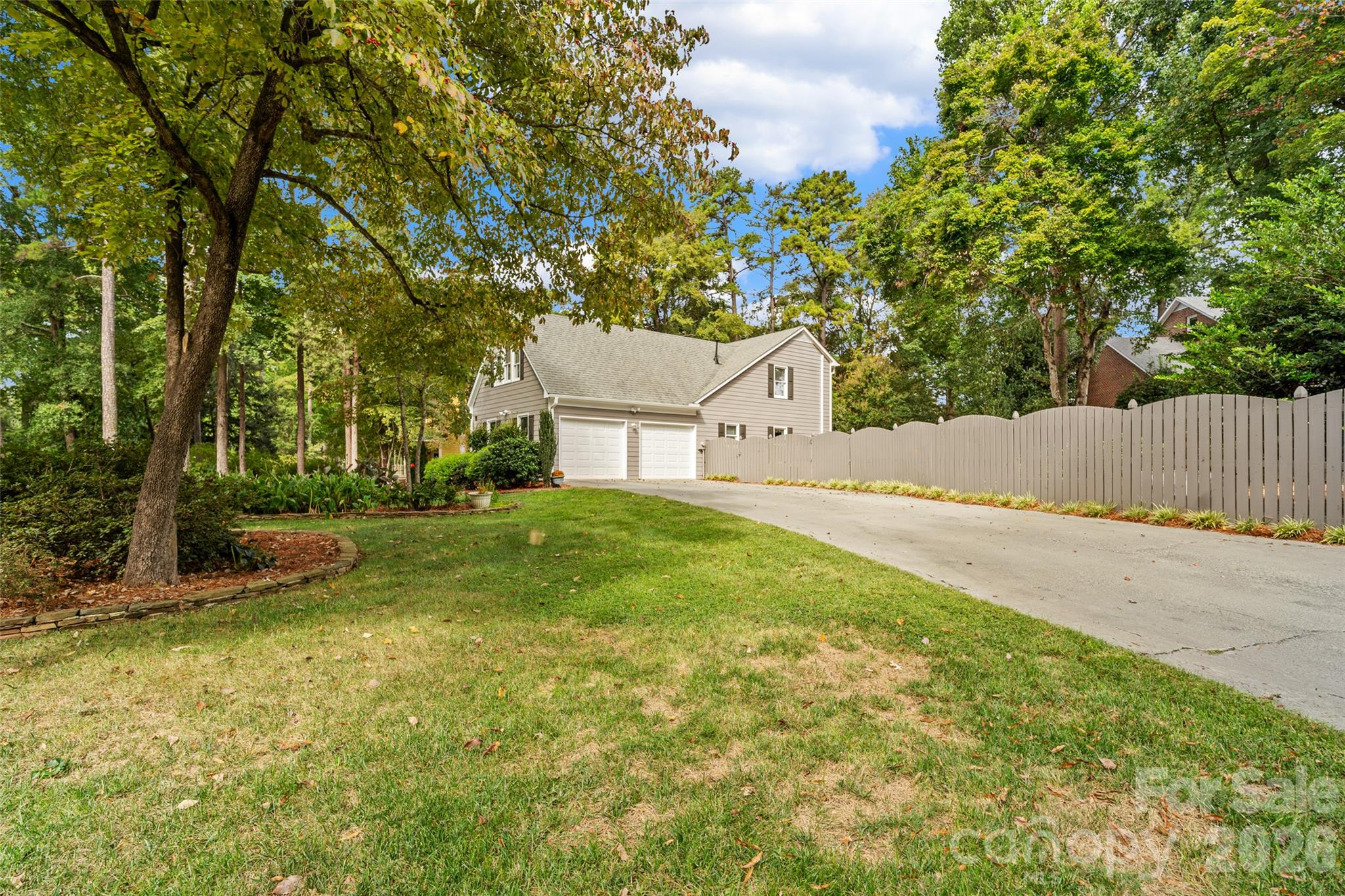 9831 Spring Harvest Drive Property Photo 6