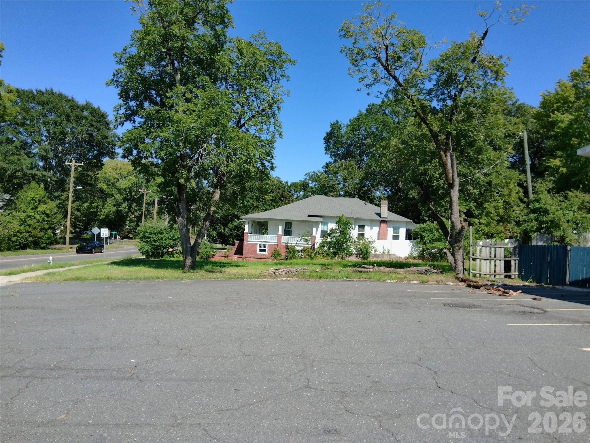 107 Lancaster Street Property Photo 15