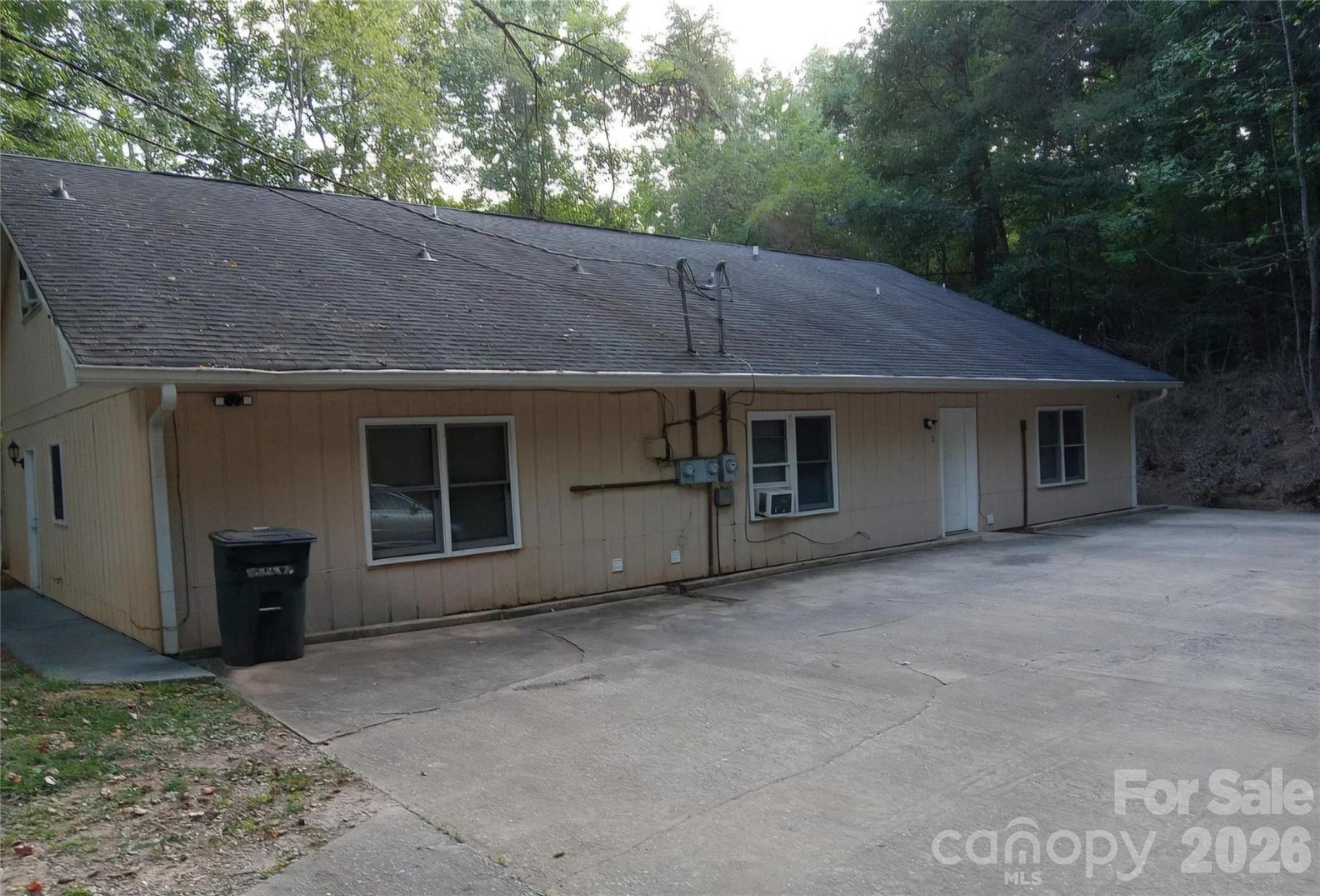 487 N Country Club Drive Property Photo 39