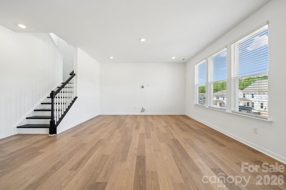 18222 Torchbearer Lane Property Photo 3