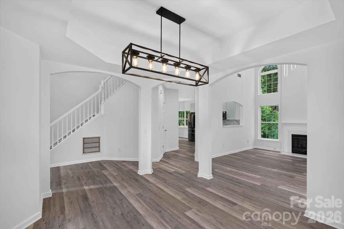 2536 Thornfield Road Property Photo 12