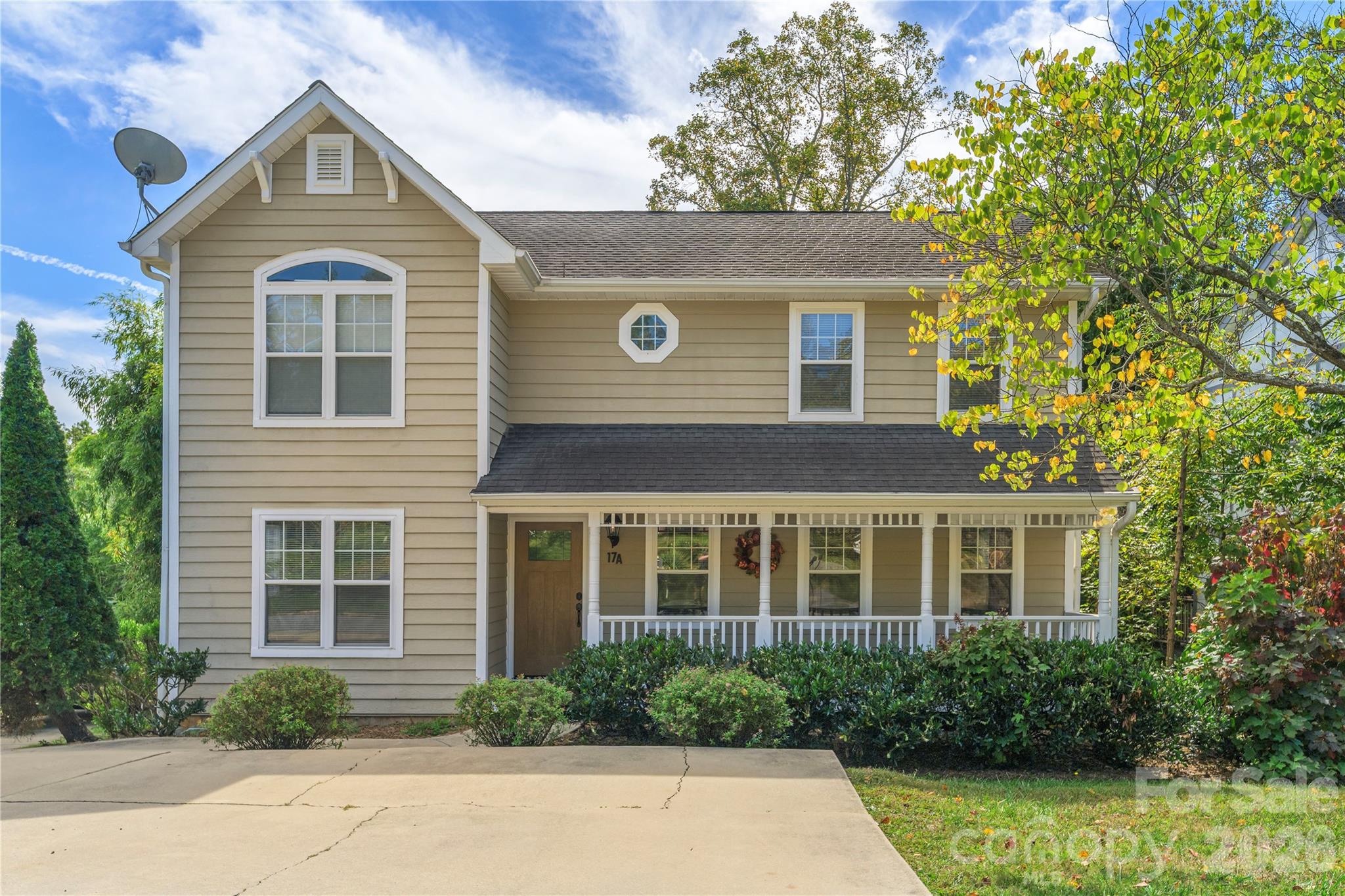 17 Sheridan Road Property Photo 2