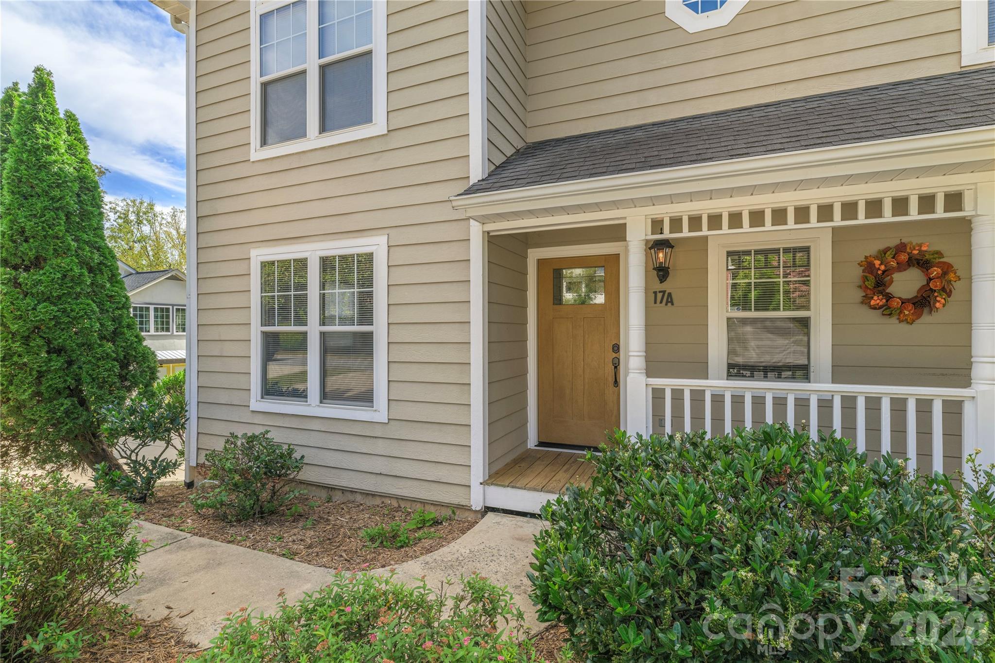 17 Sheridan Road Property Photo 3