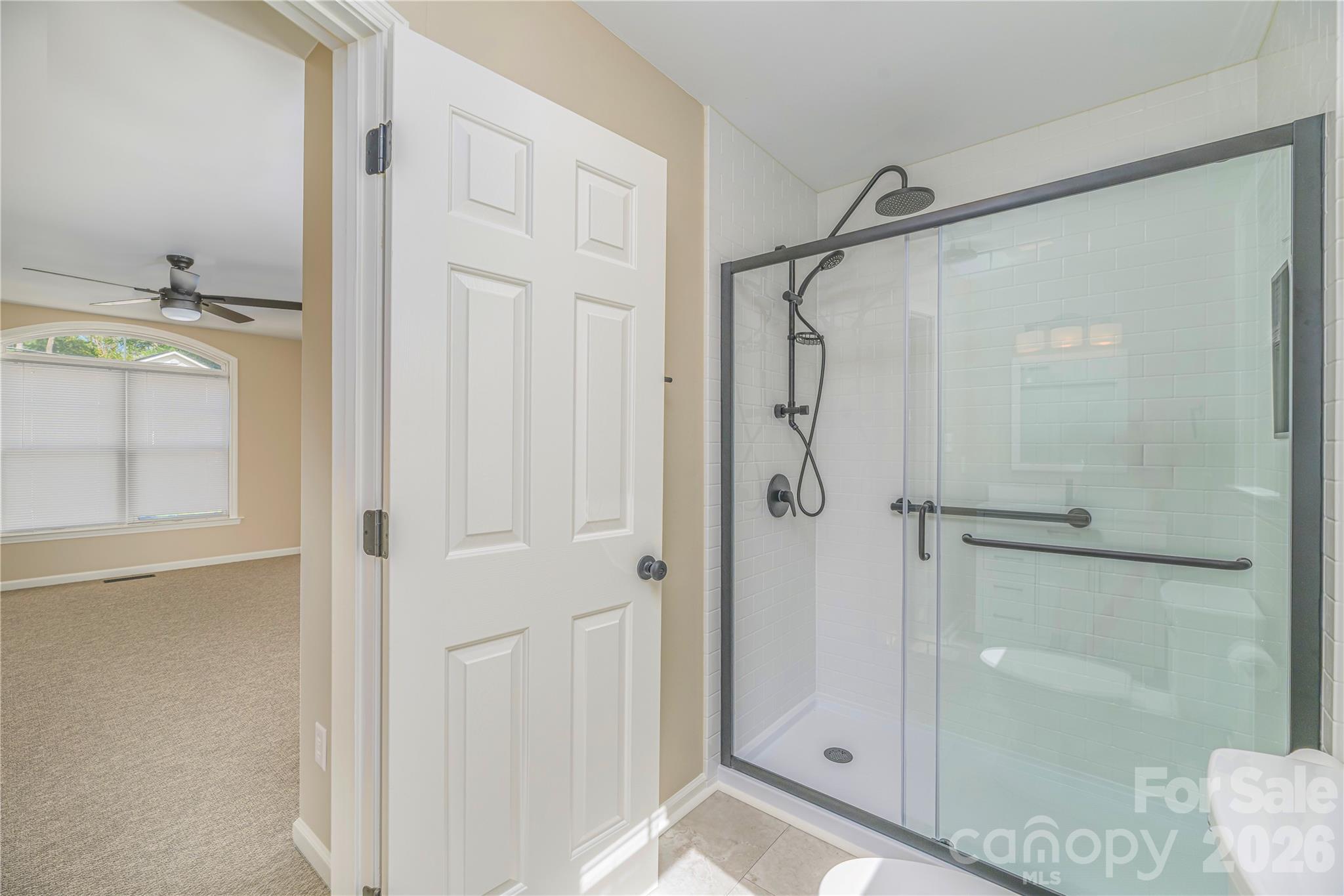17 Sheridan Road Property Photo 24