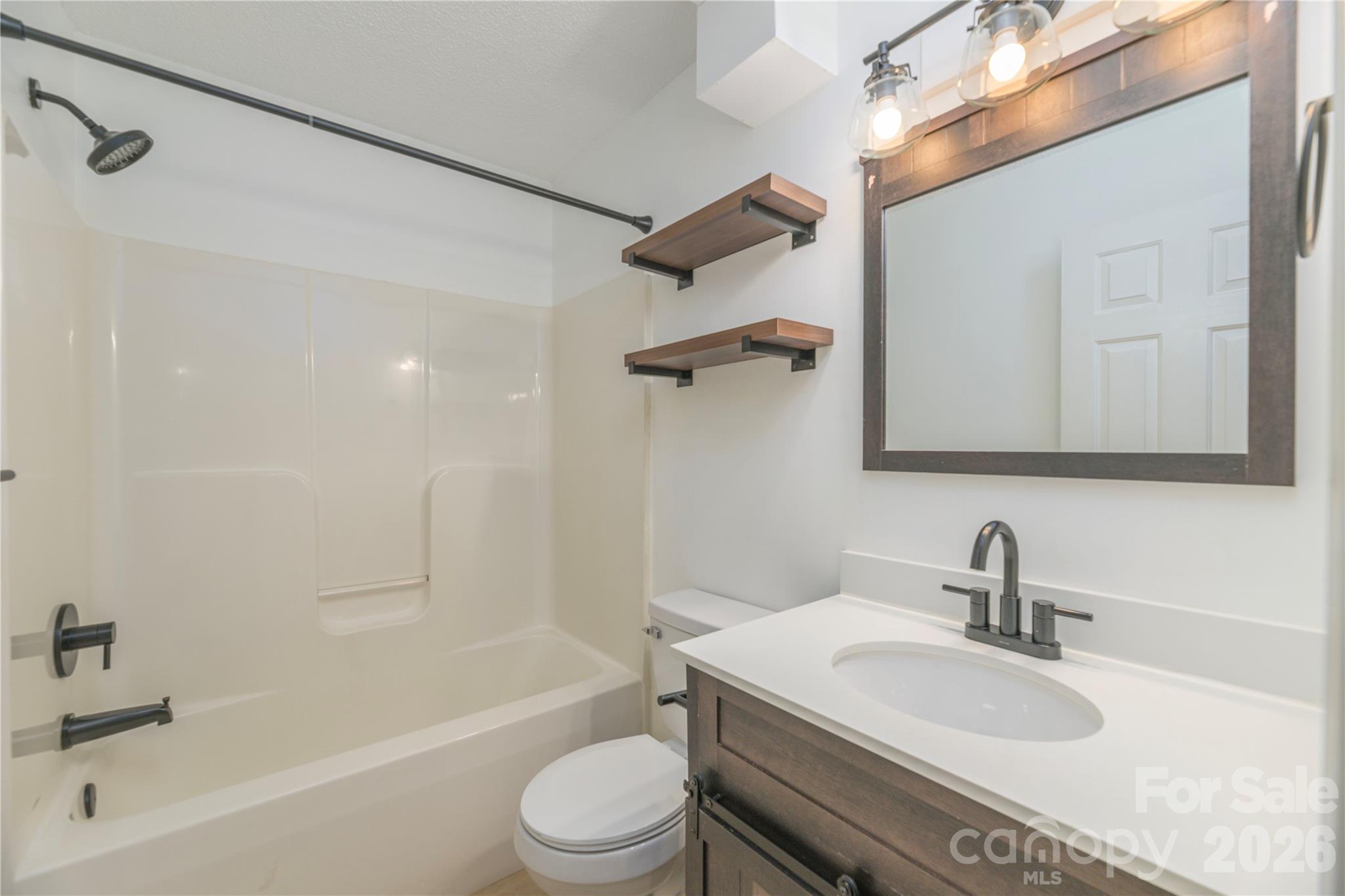 17 Sheridan Road Property Photo 39