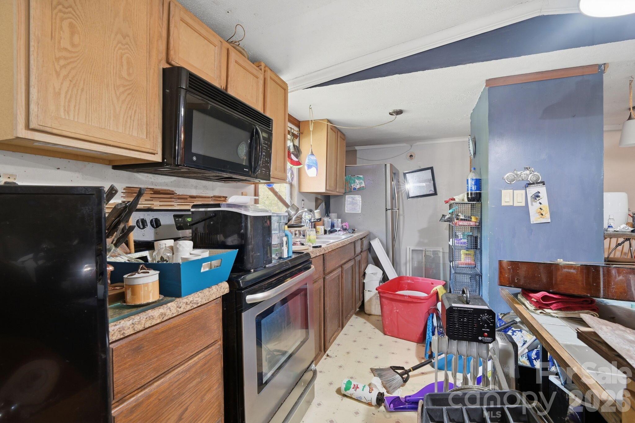 255 Dusty Lane Property Photo 5